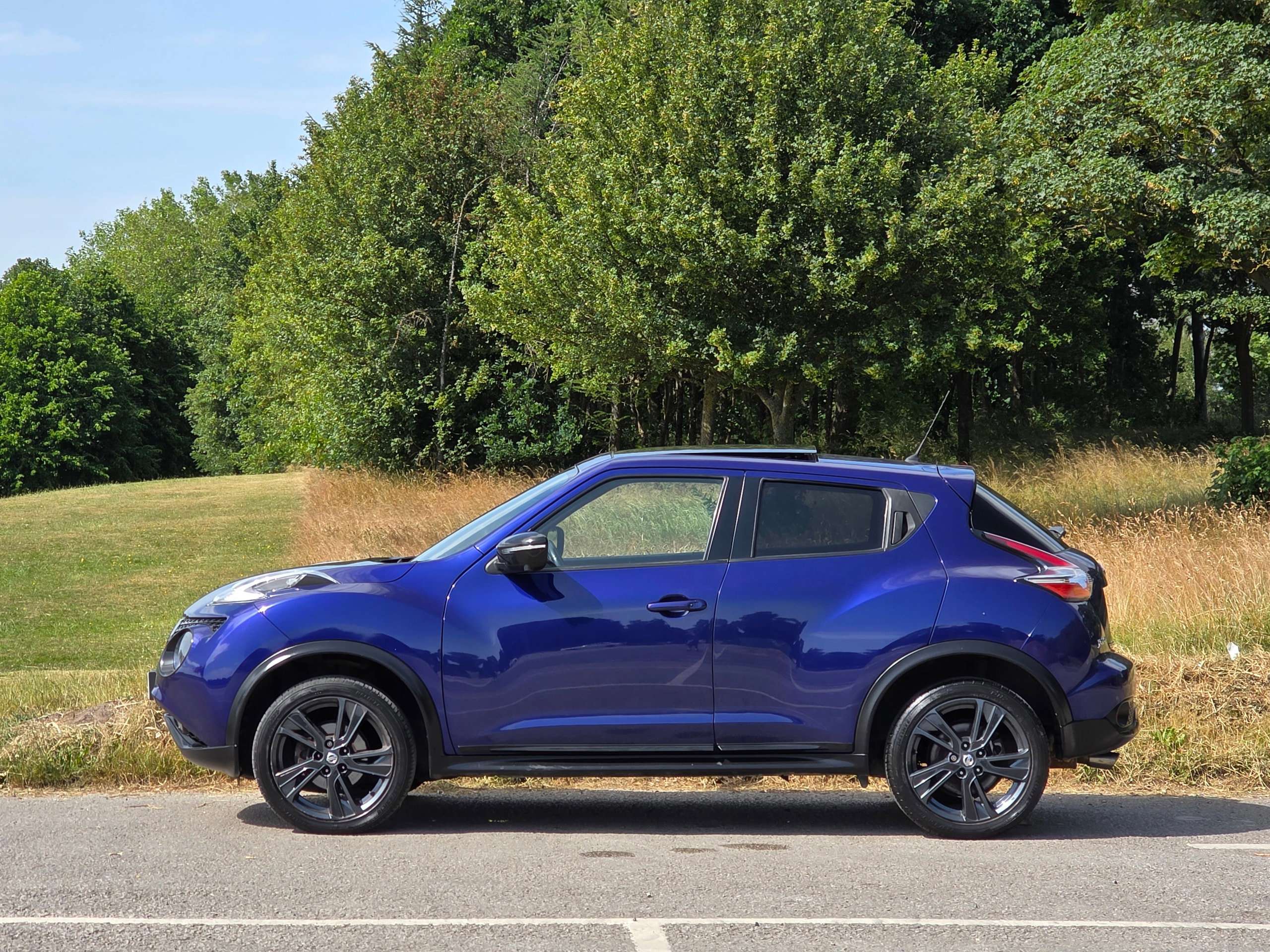 A 2017 NISSAN JUKE 1.5 dCi Tekna Euro 6 (s/s) 5dr A 2017 NISSAN JUKE 1.5 dCi Tekna Euro 6 (s/s) 5dr