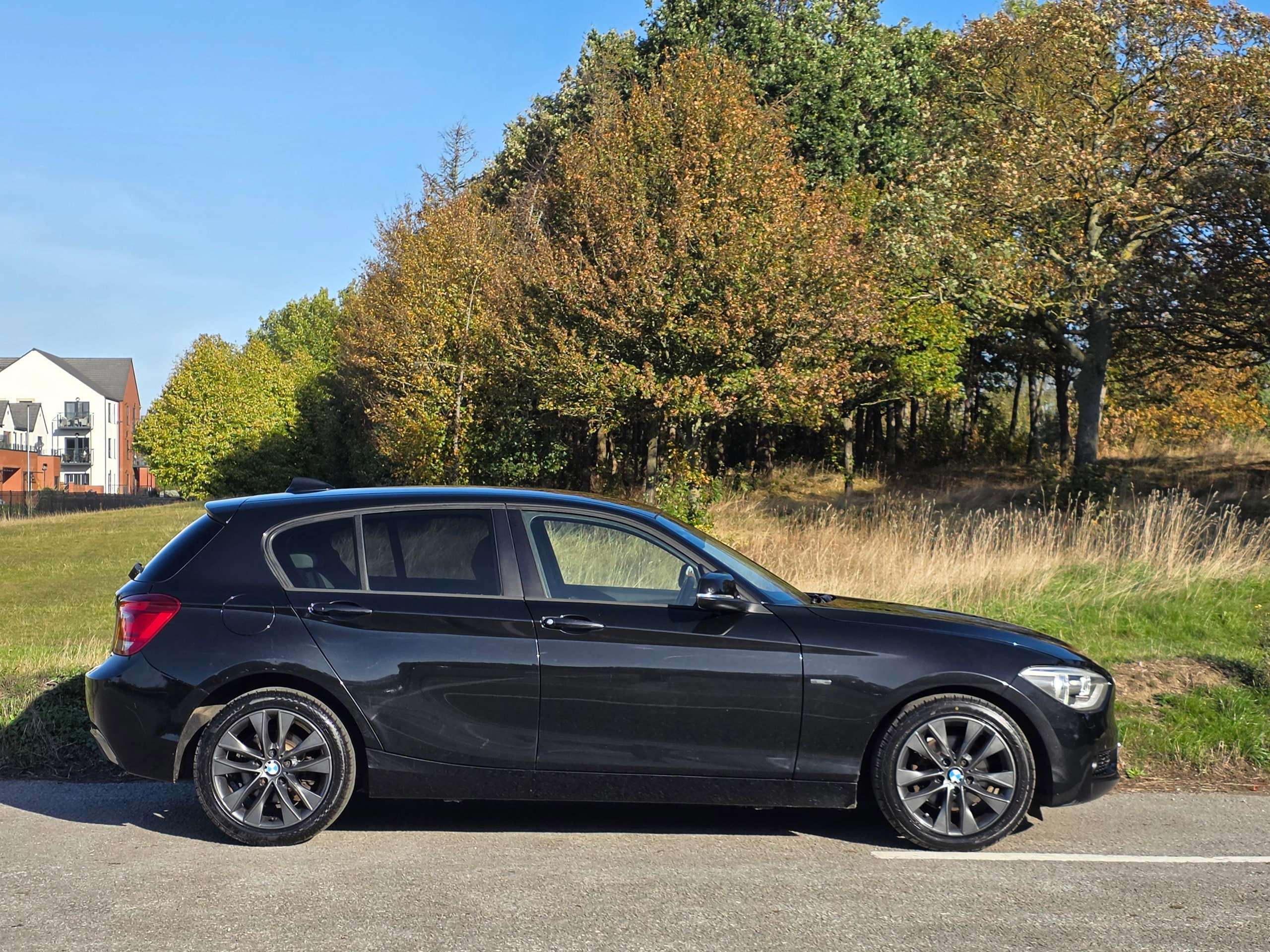 2011 BMW 1 SERIES 2011 BMW 1 SERIES