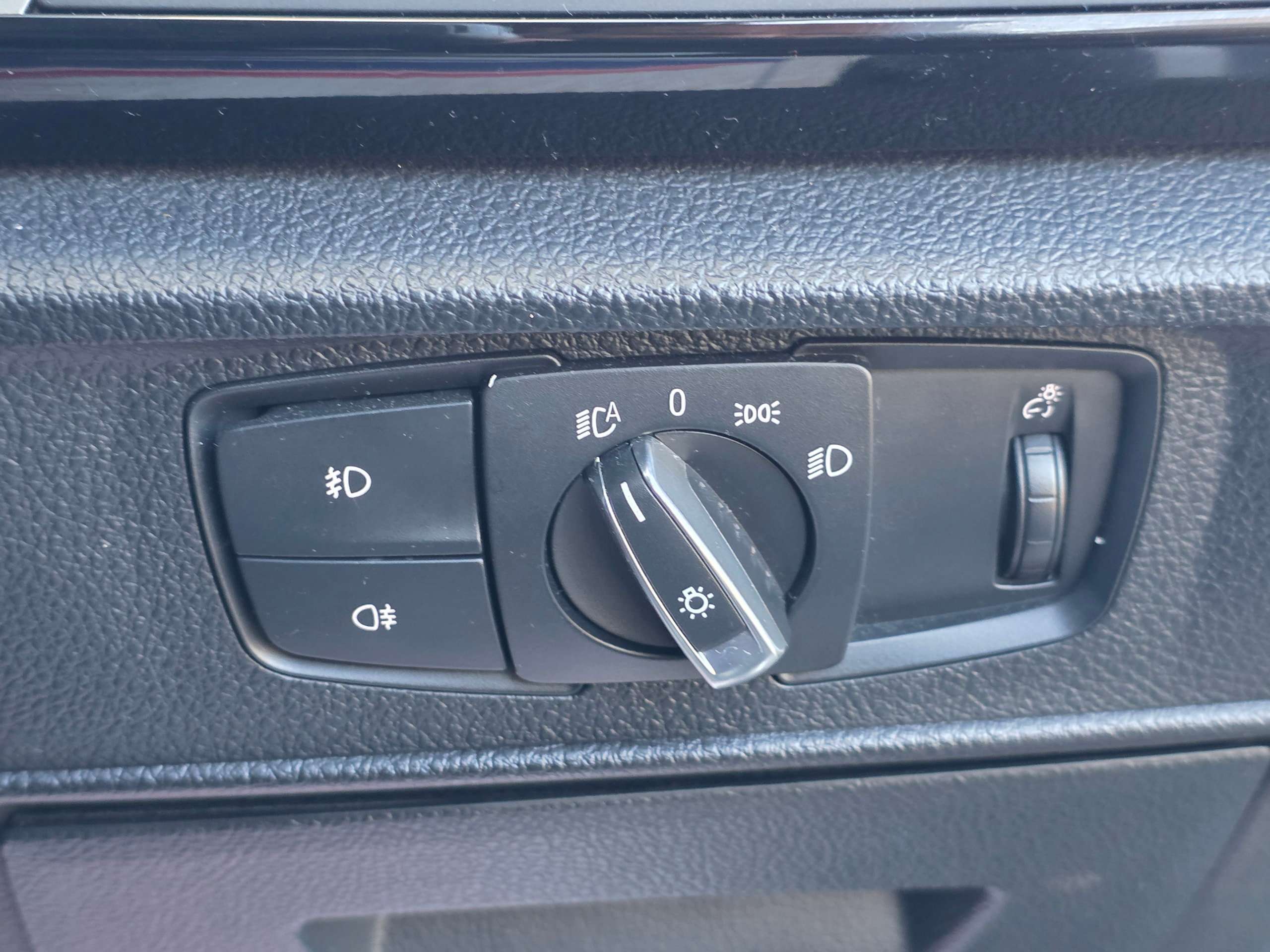 2011 BMW 1 SERIES 2011 BMW 1 SERIES