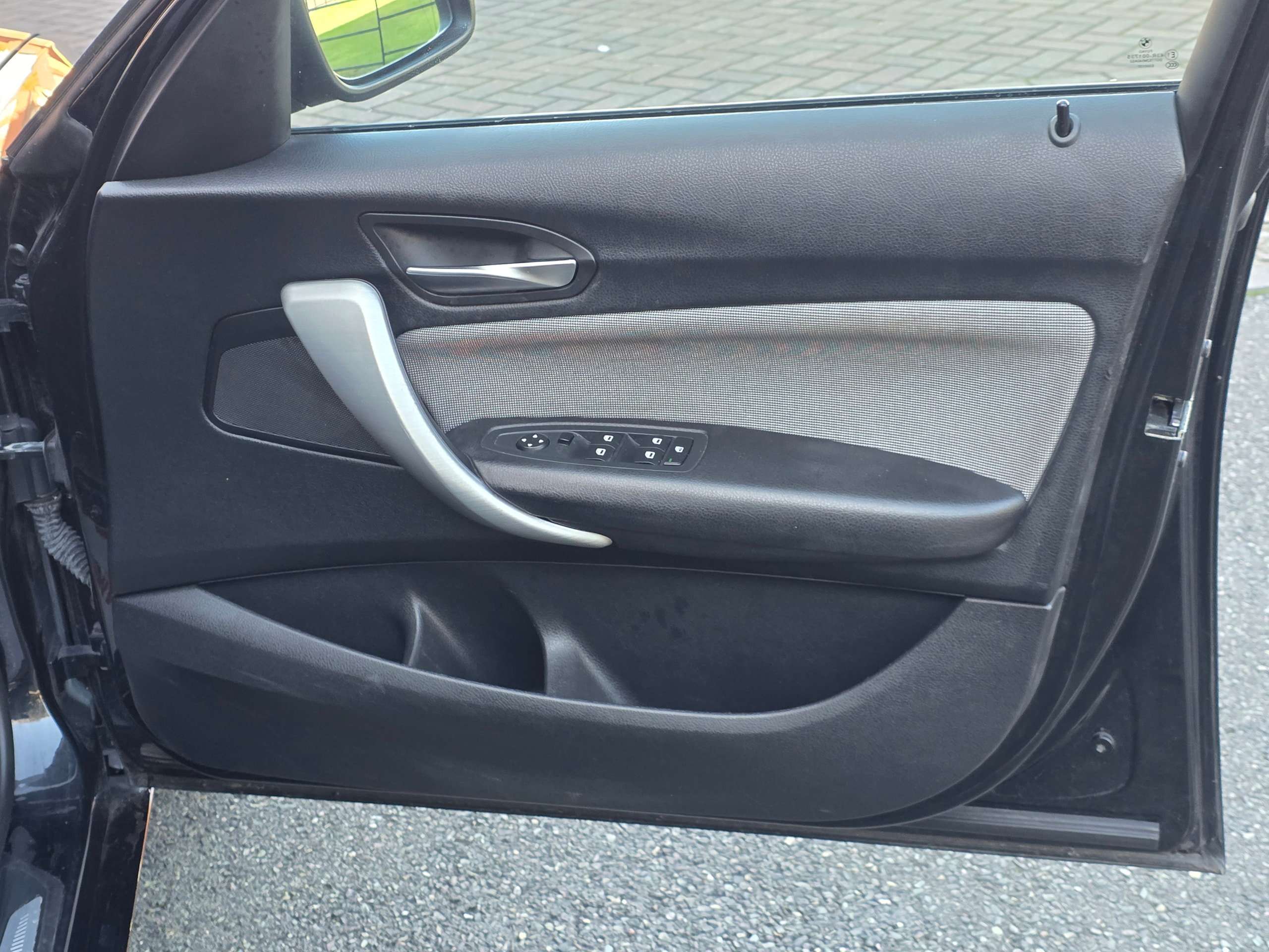 2011 BMW 1 SERIES 2011 BMW 1 SERIES