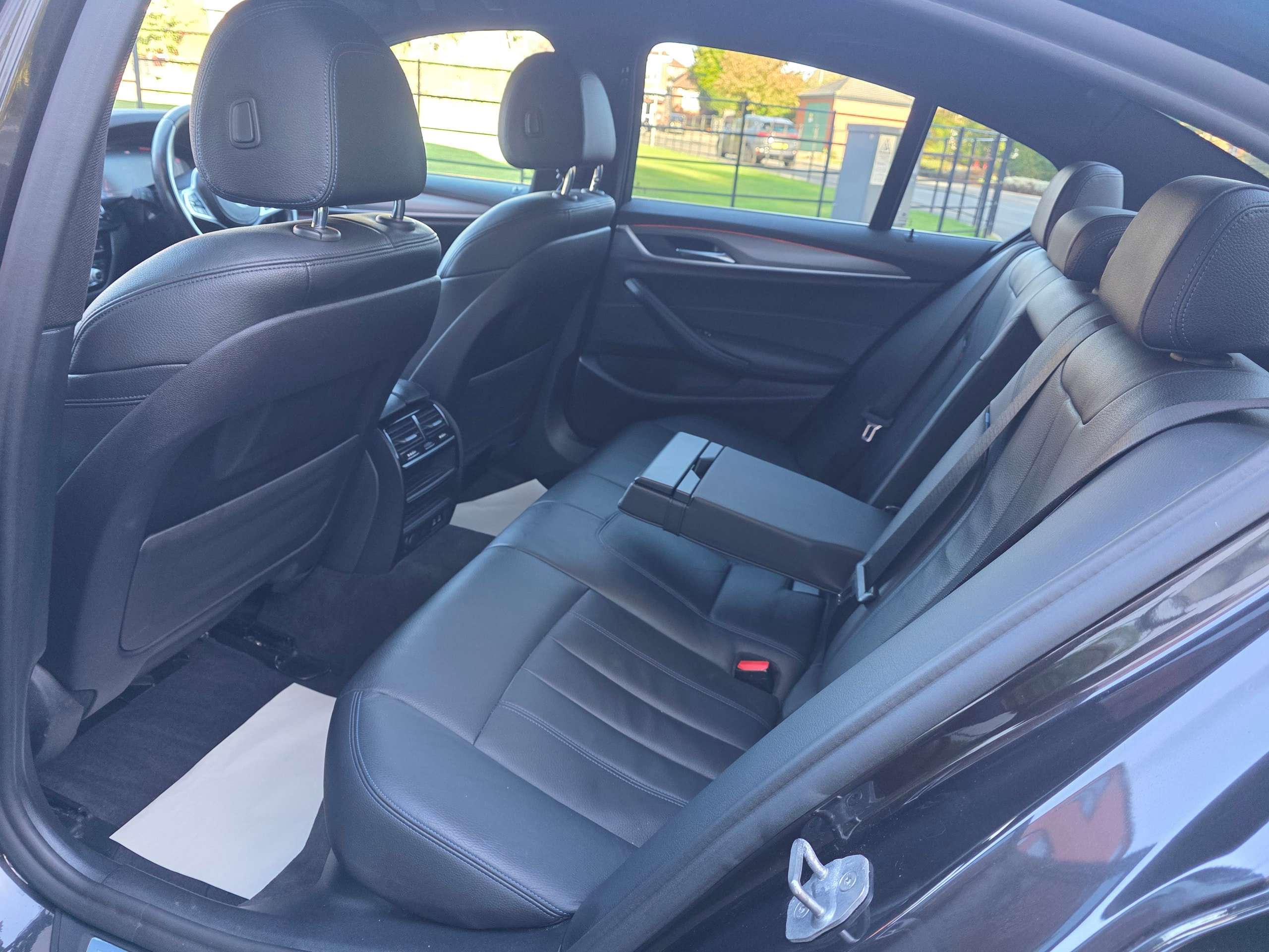 2020 BMW 5 SERIES 2020 BMW 5 SERIES