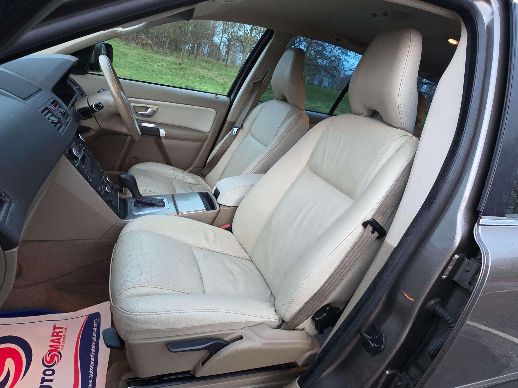 2012 VOLVO XC90 2012 VOLVO XC90