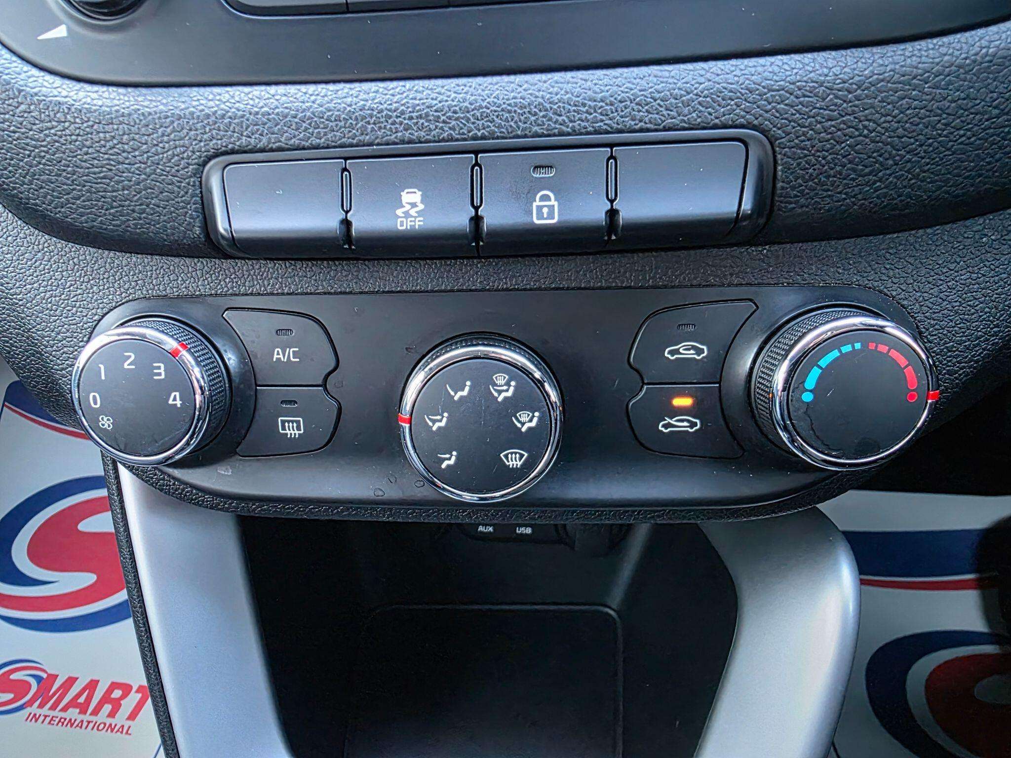 2014 KIA CEED 2014 KIA CEED