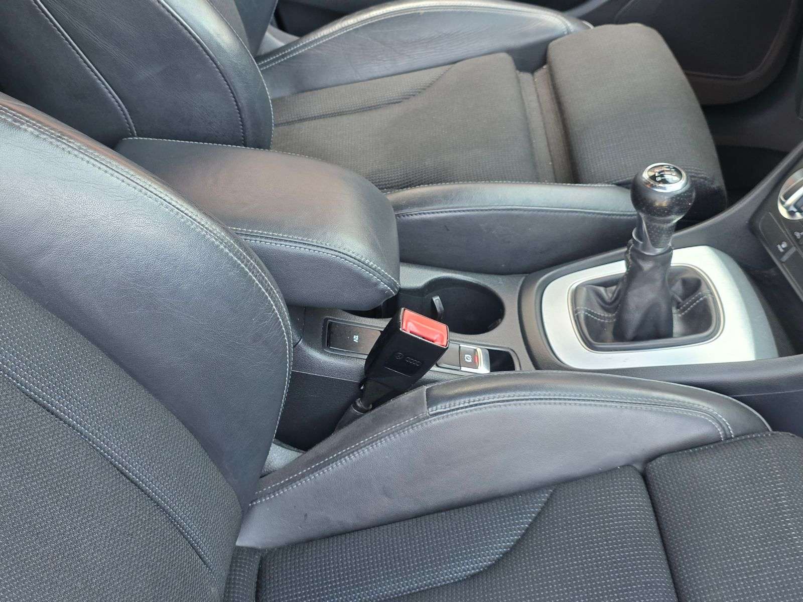 2014 AUDI Q3 2014 AUDI Q3