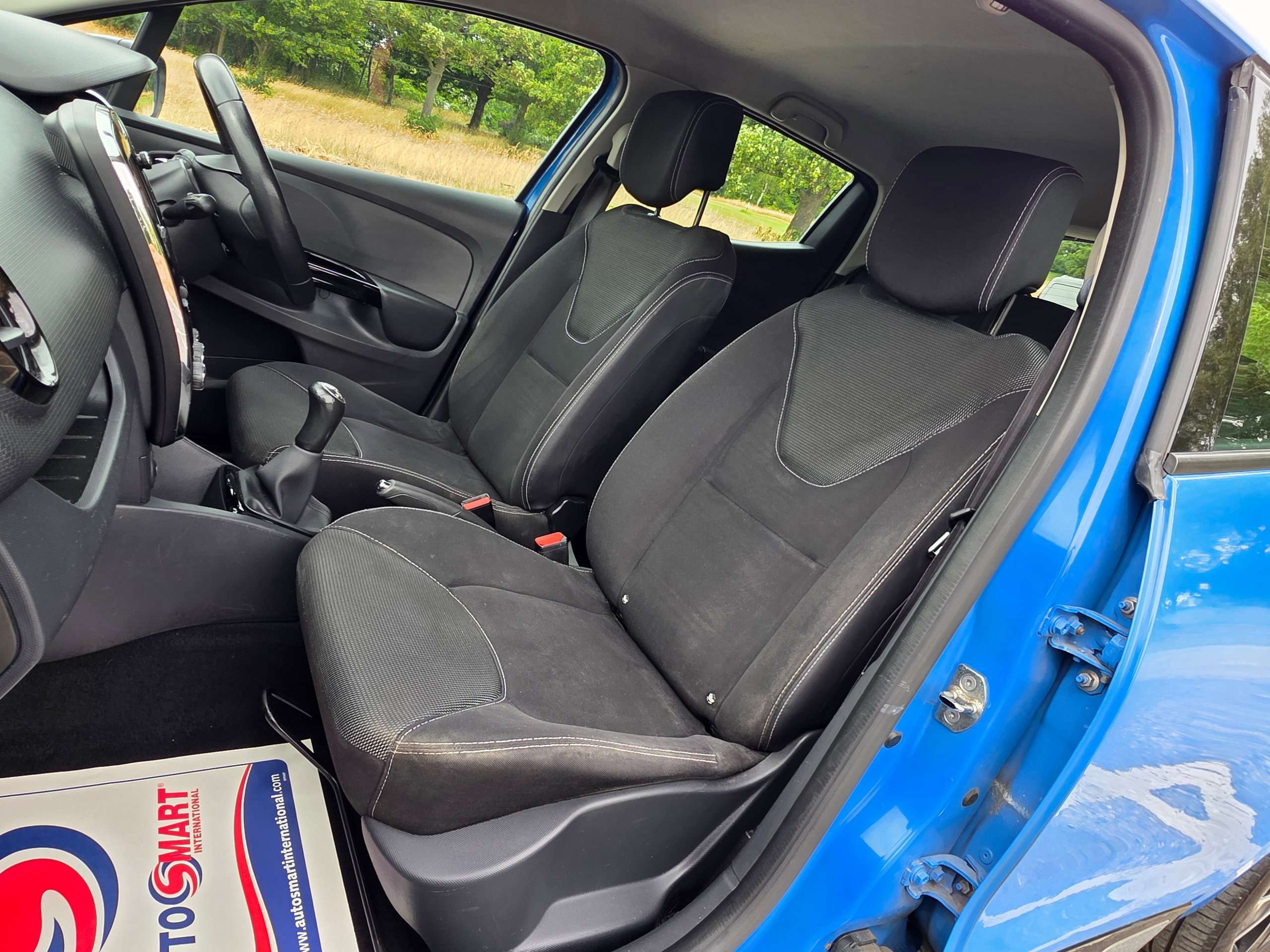 2014 RENAULT CLIO 2014 RENAULT CLIO