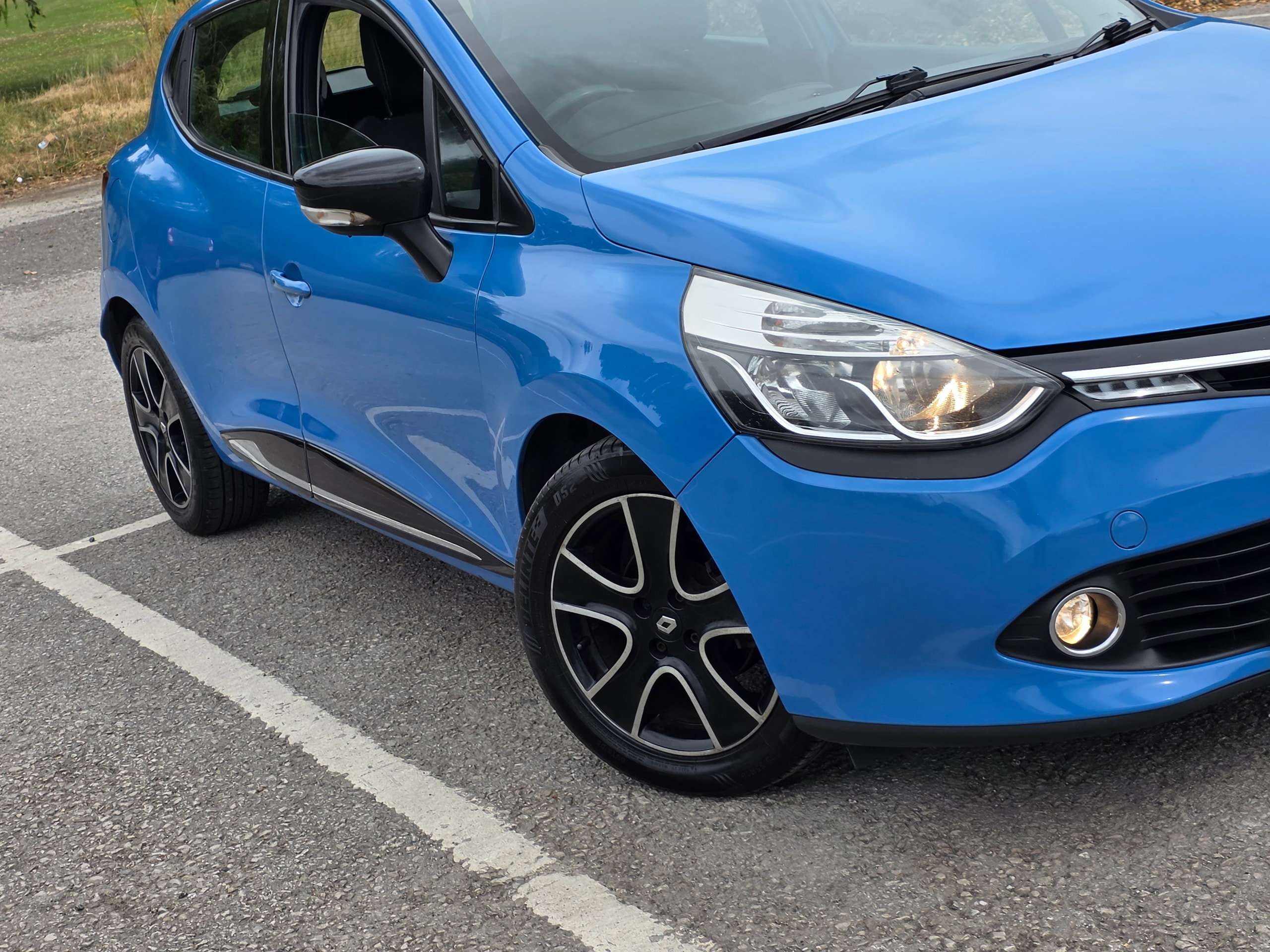 2014 RENAULT CLIO 2014 RENAULT CLIO