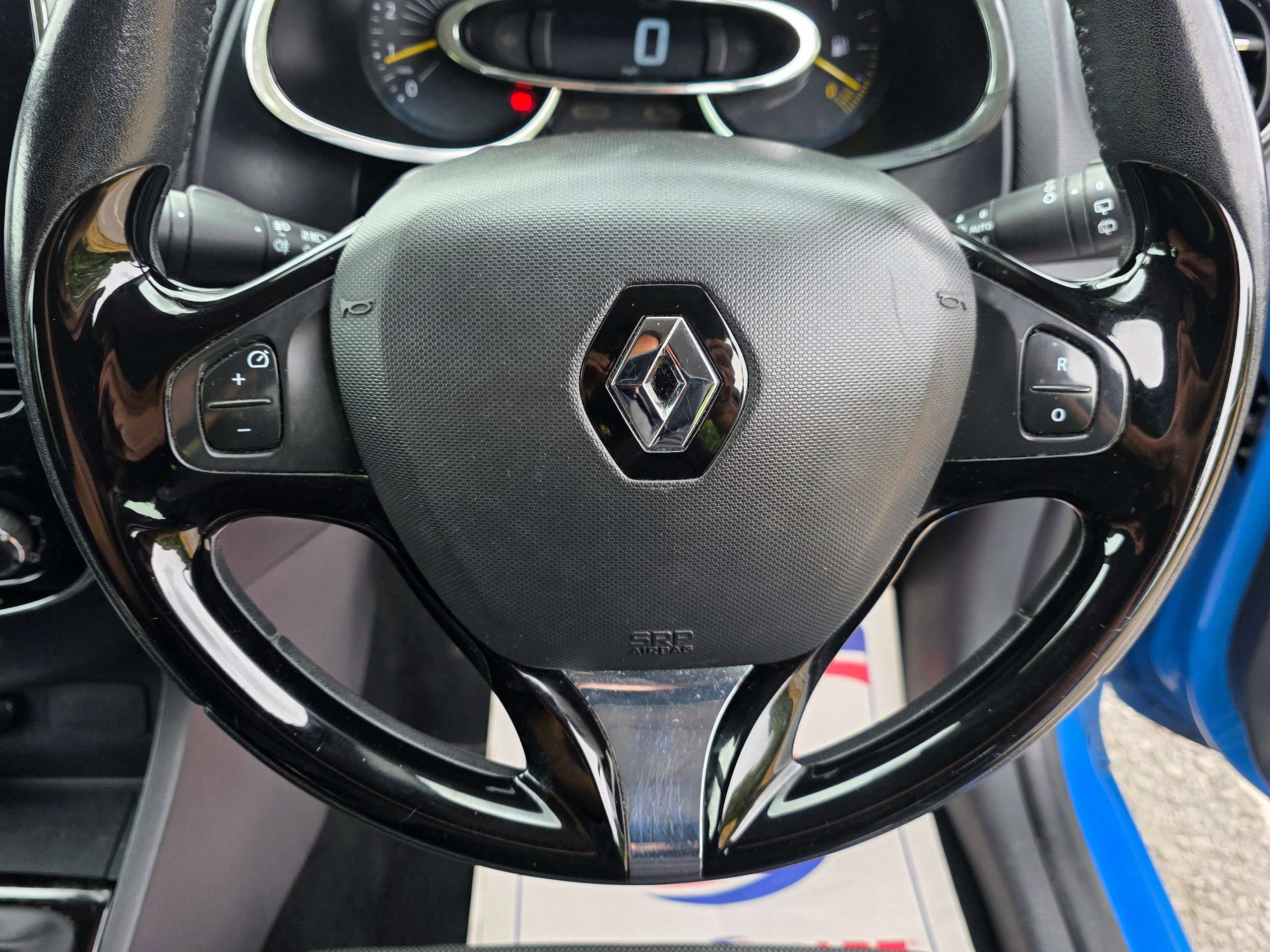 2014 RENAULT CLIO 2014 RENAULT CLIO