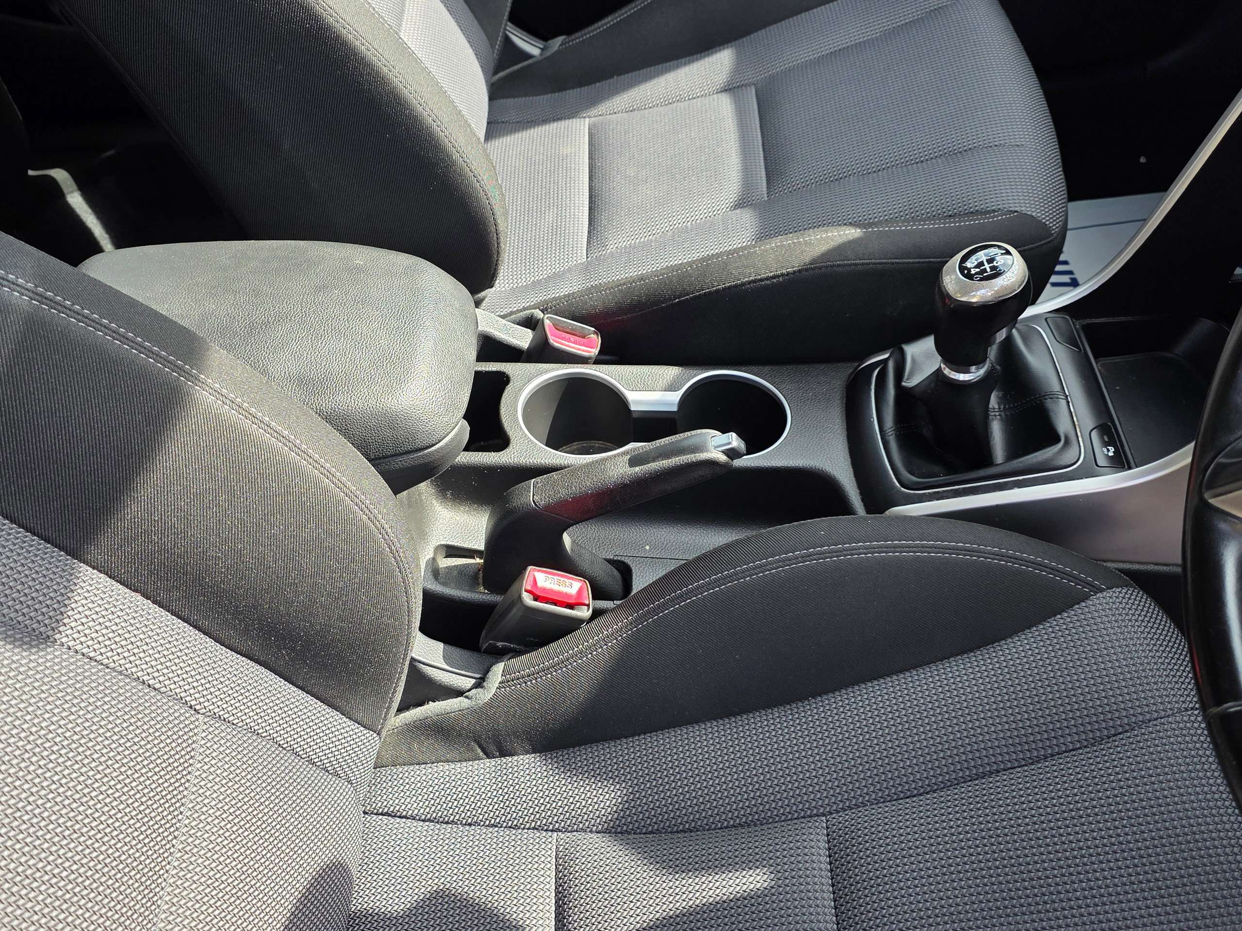 2016 HYUNDAI I30 2016 HYUNDAI I30