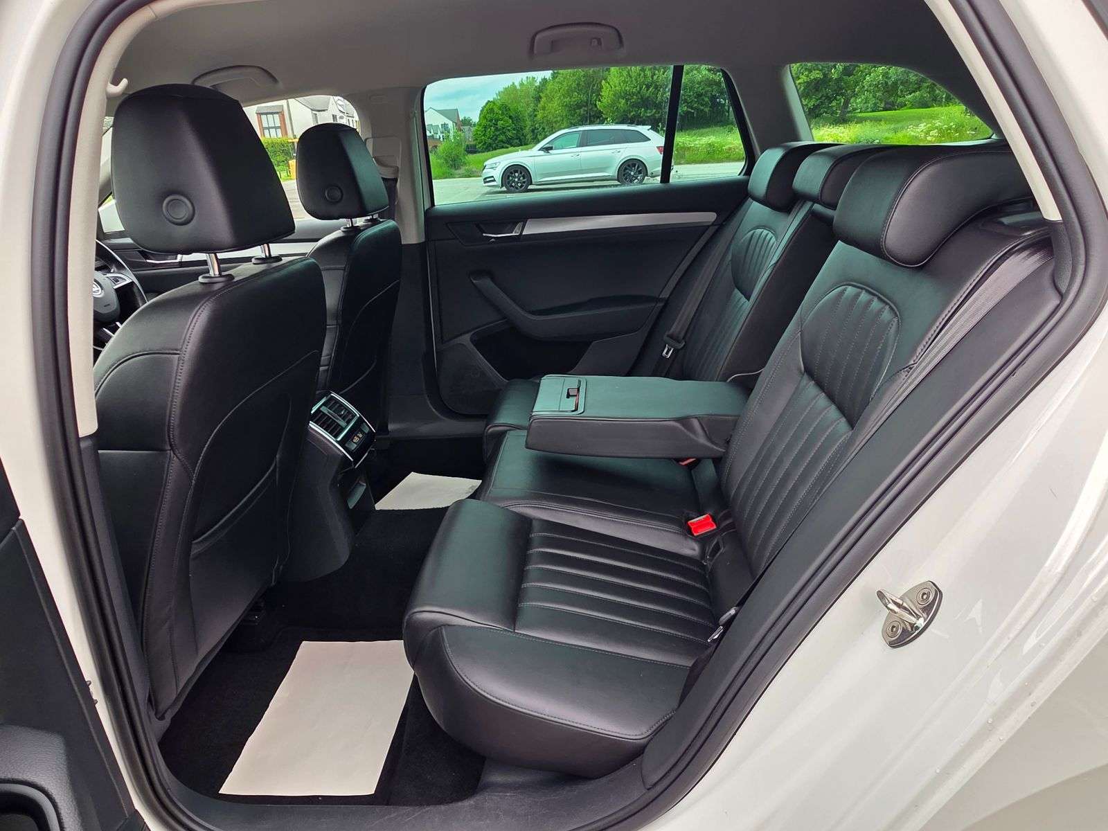 2017 SKODA SUPERB 2017 SKODA SUPERB