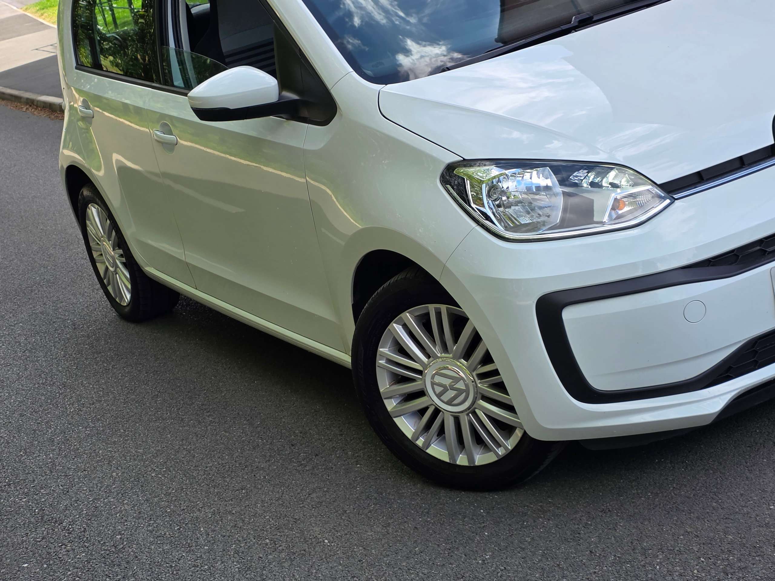 2019 VOLKSWAGEN UP! 2019 VOLKSWAGEN UP!