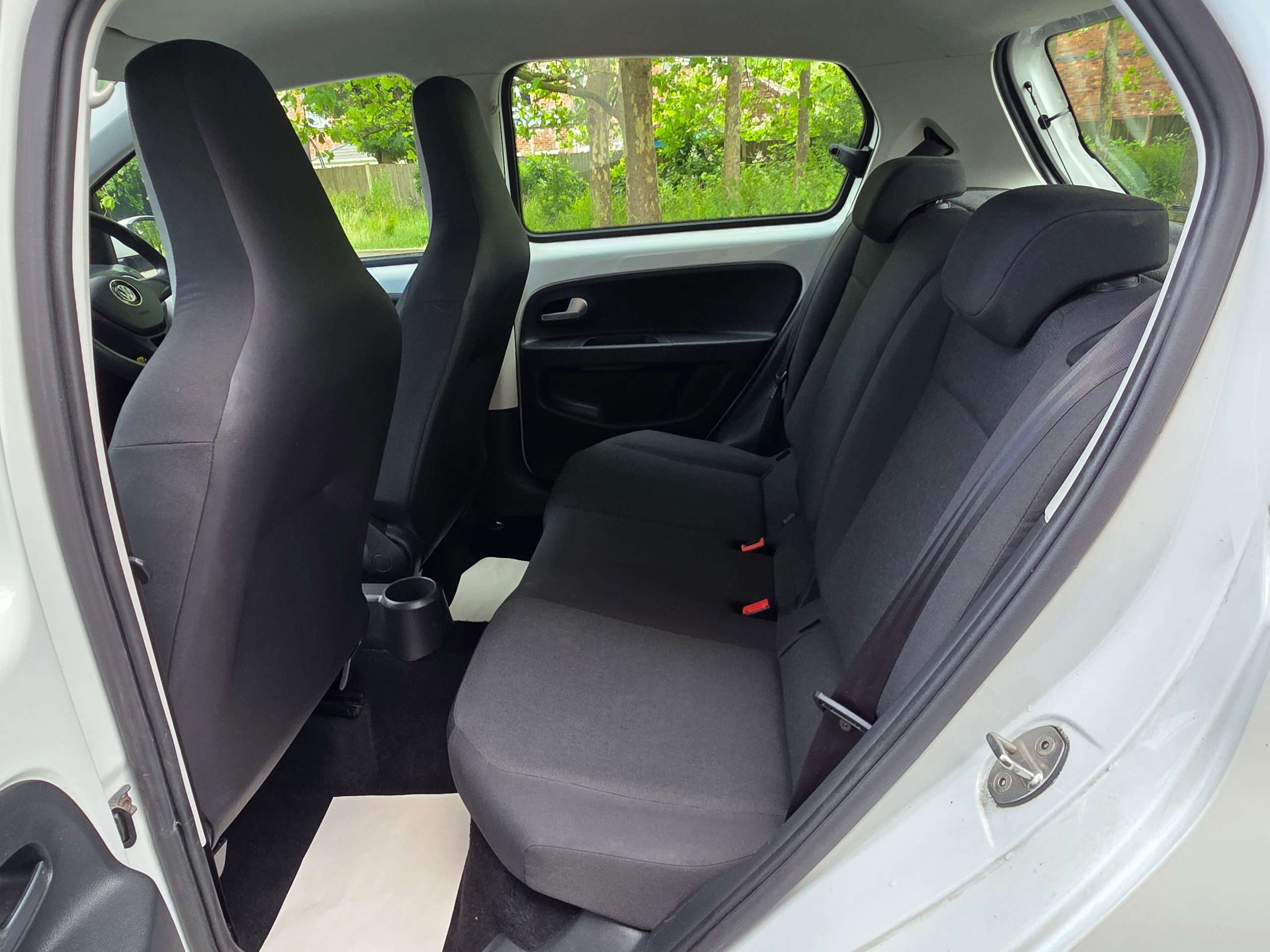 2019 VOLKSWAGEN UP! 2019 VOLKSWAGEN UP!