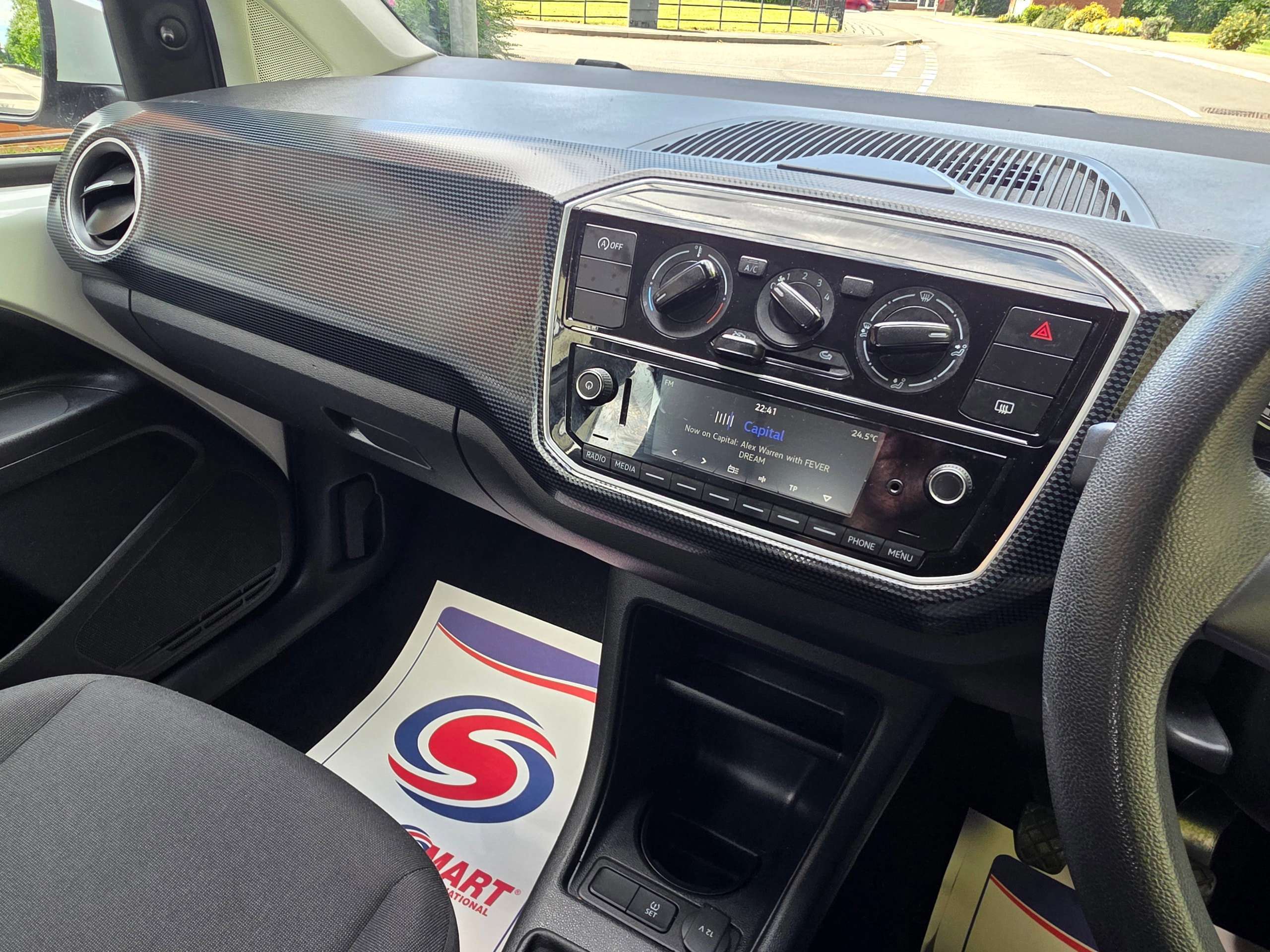 2019 VOLKSWAGEN UP! 2019 VOLKSWAGEN UP!