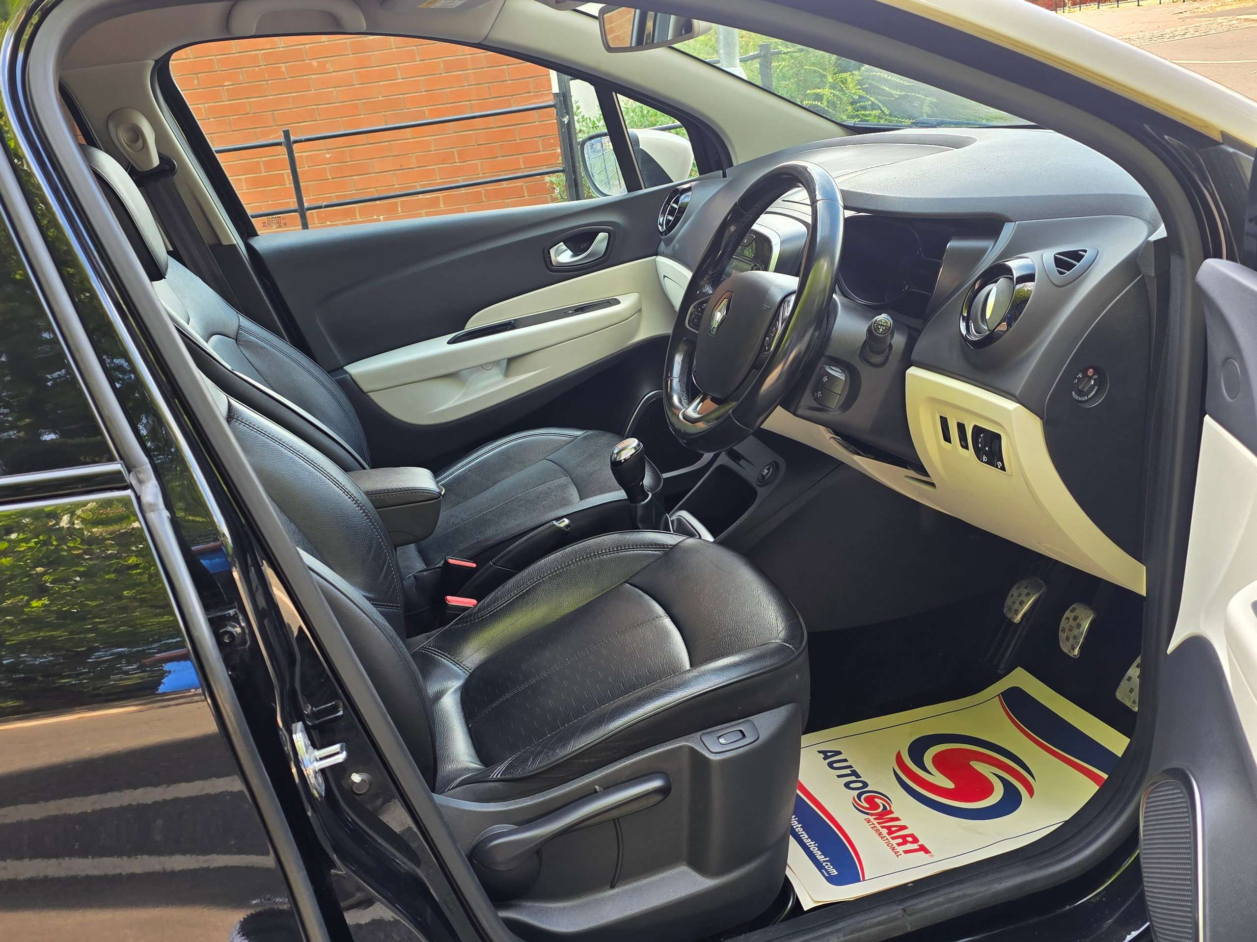 2019 RENAULT CAPTUR 2019 RENAULT CAPTUR
