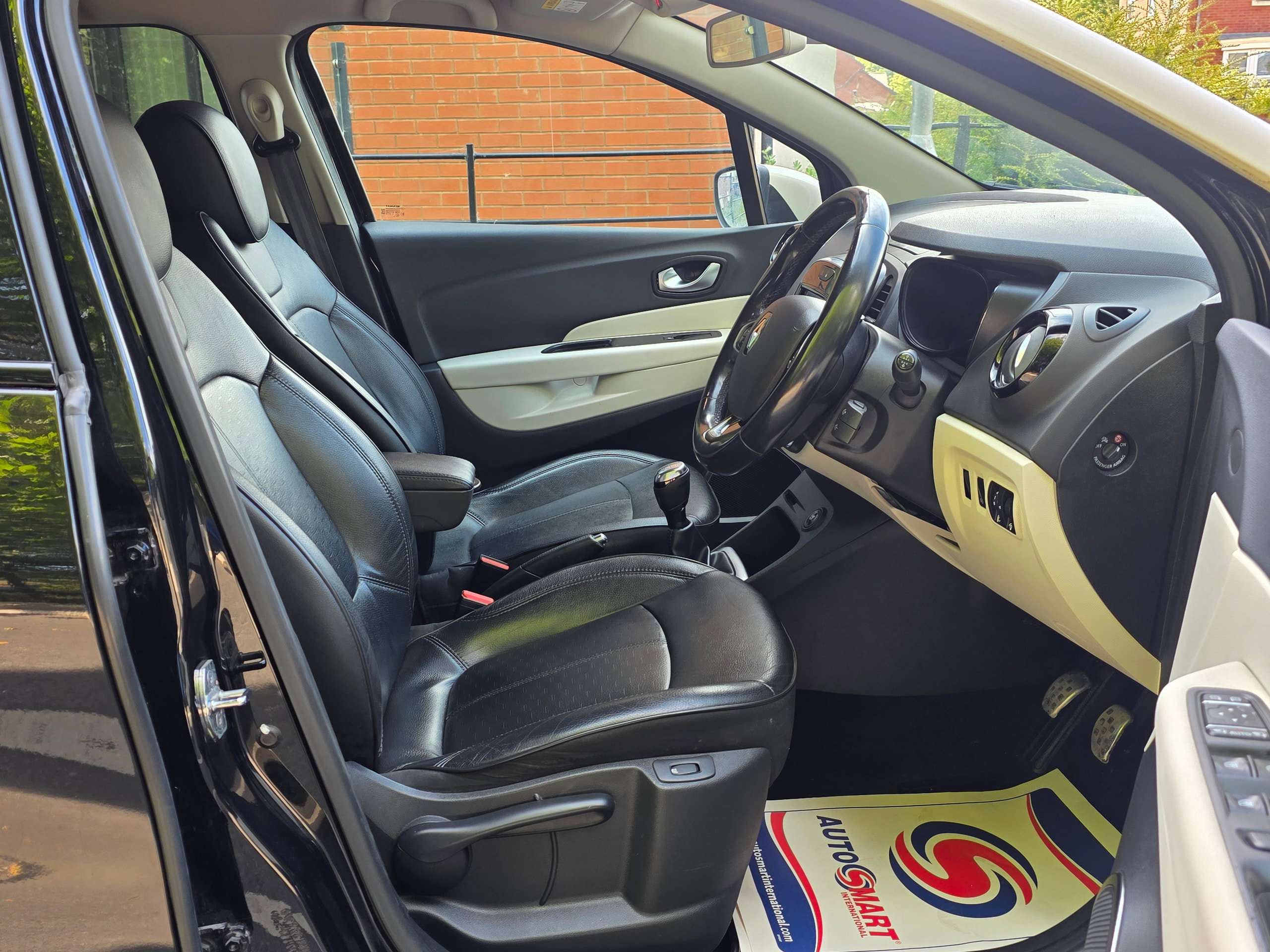 2019 RENAULT CAPTUR 2019 RENAULT CAPTUR