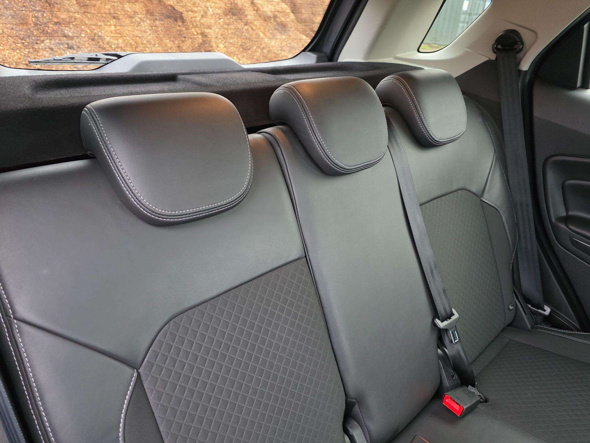 2017 FORD ECOSPORT 2017 FORD ECOSPORT