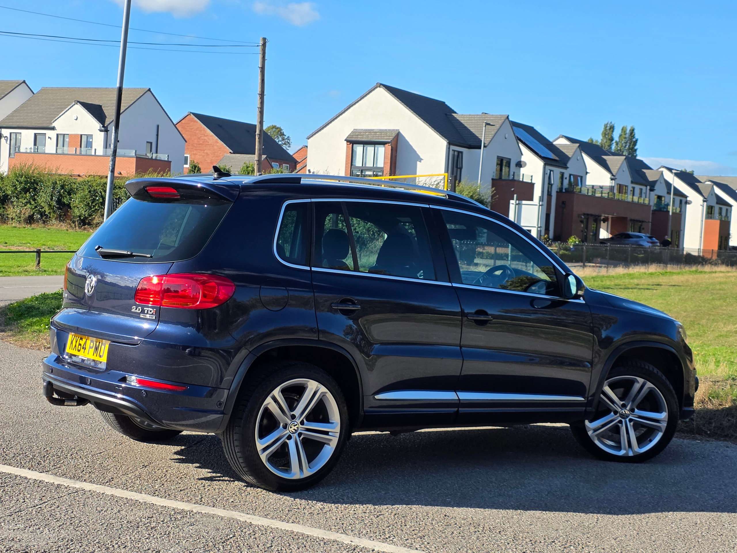 2014 VOLKSWAGEN TIGUAN 2014 VOLKSWAGEN TIGUAN