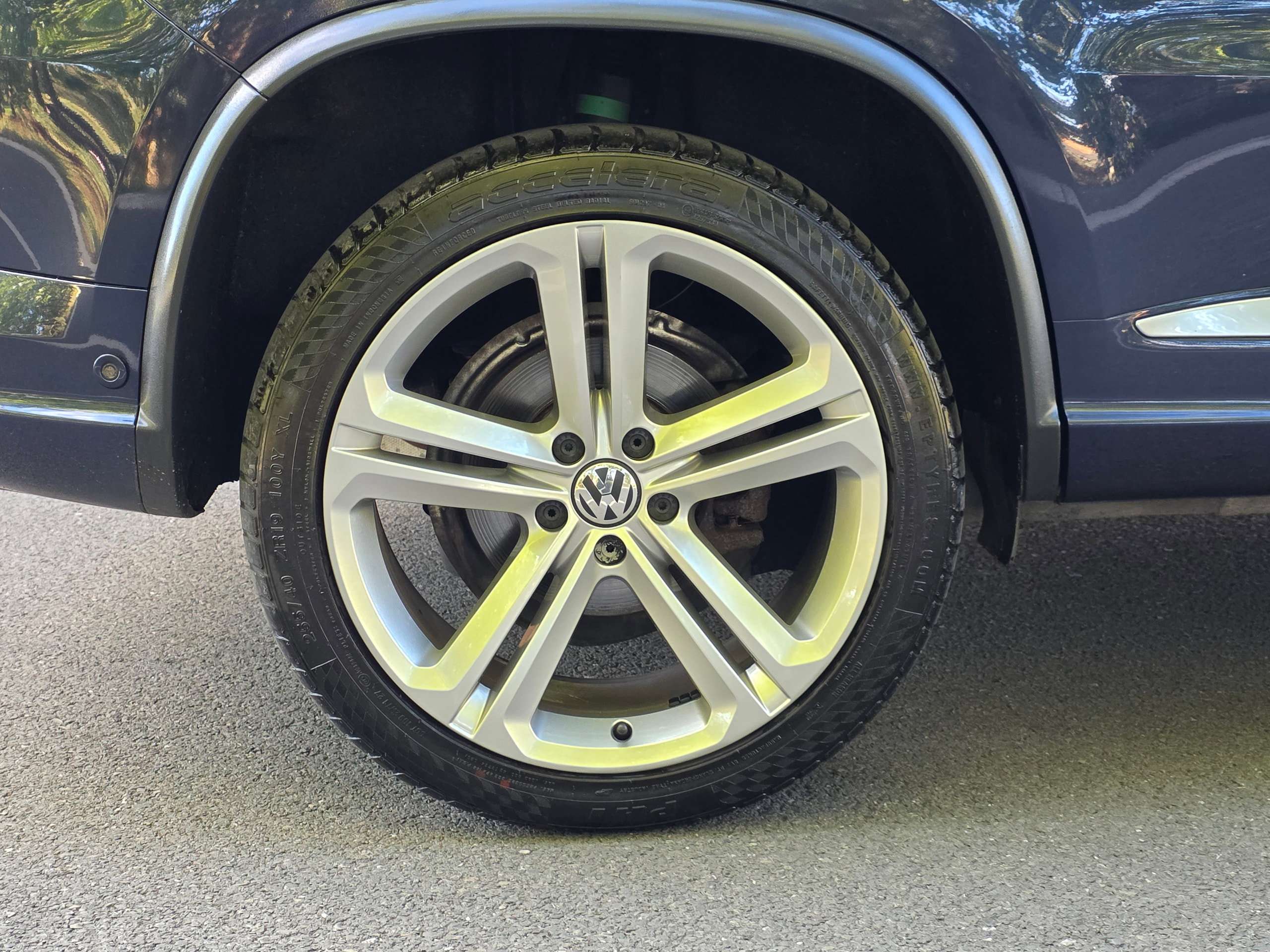 2014 VOLKSWAGEN TIGUAN 2014 VOLKSWAGEN TIGUAN