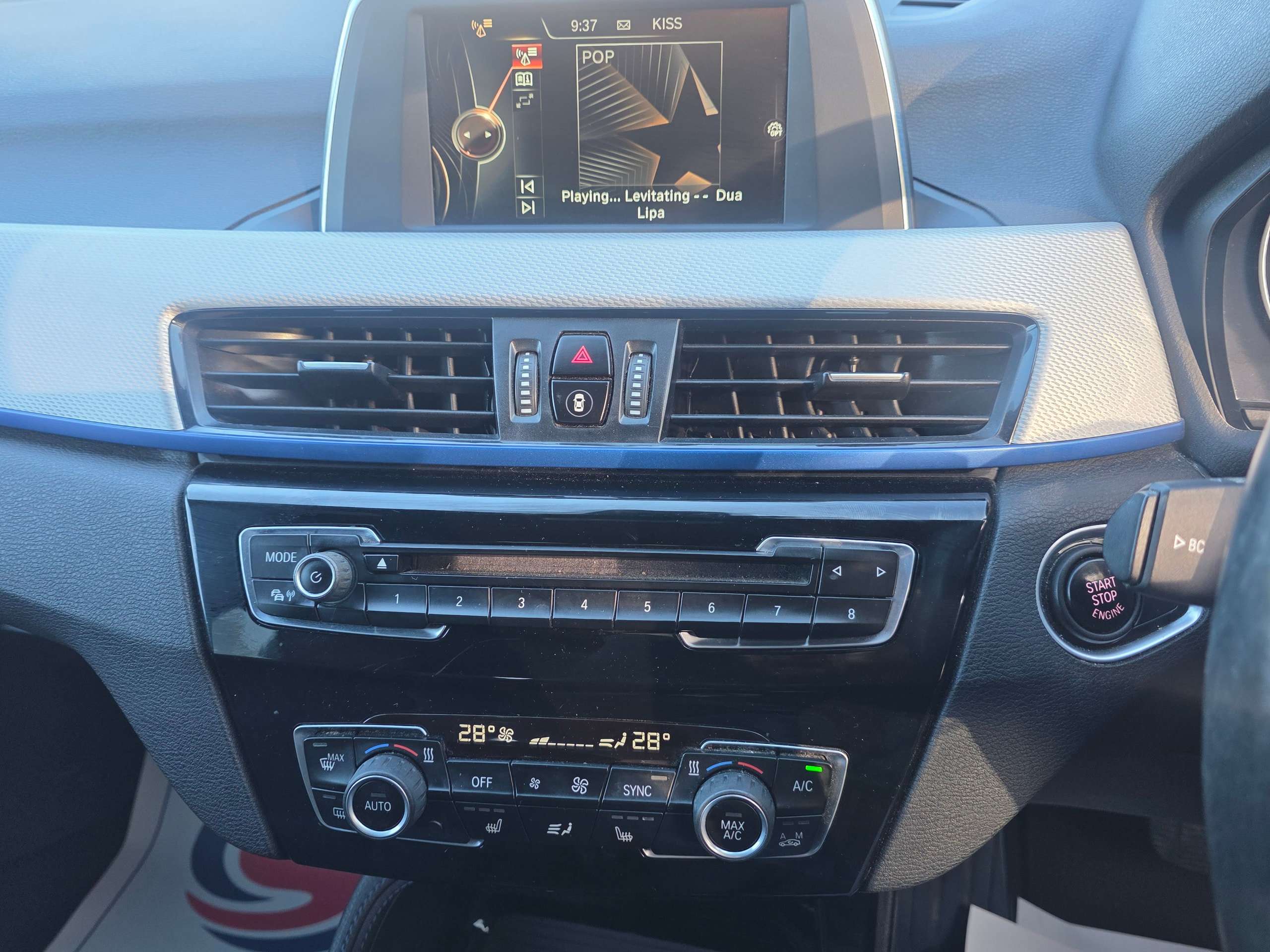 2016 BMW X1 2016 BMW X1