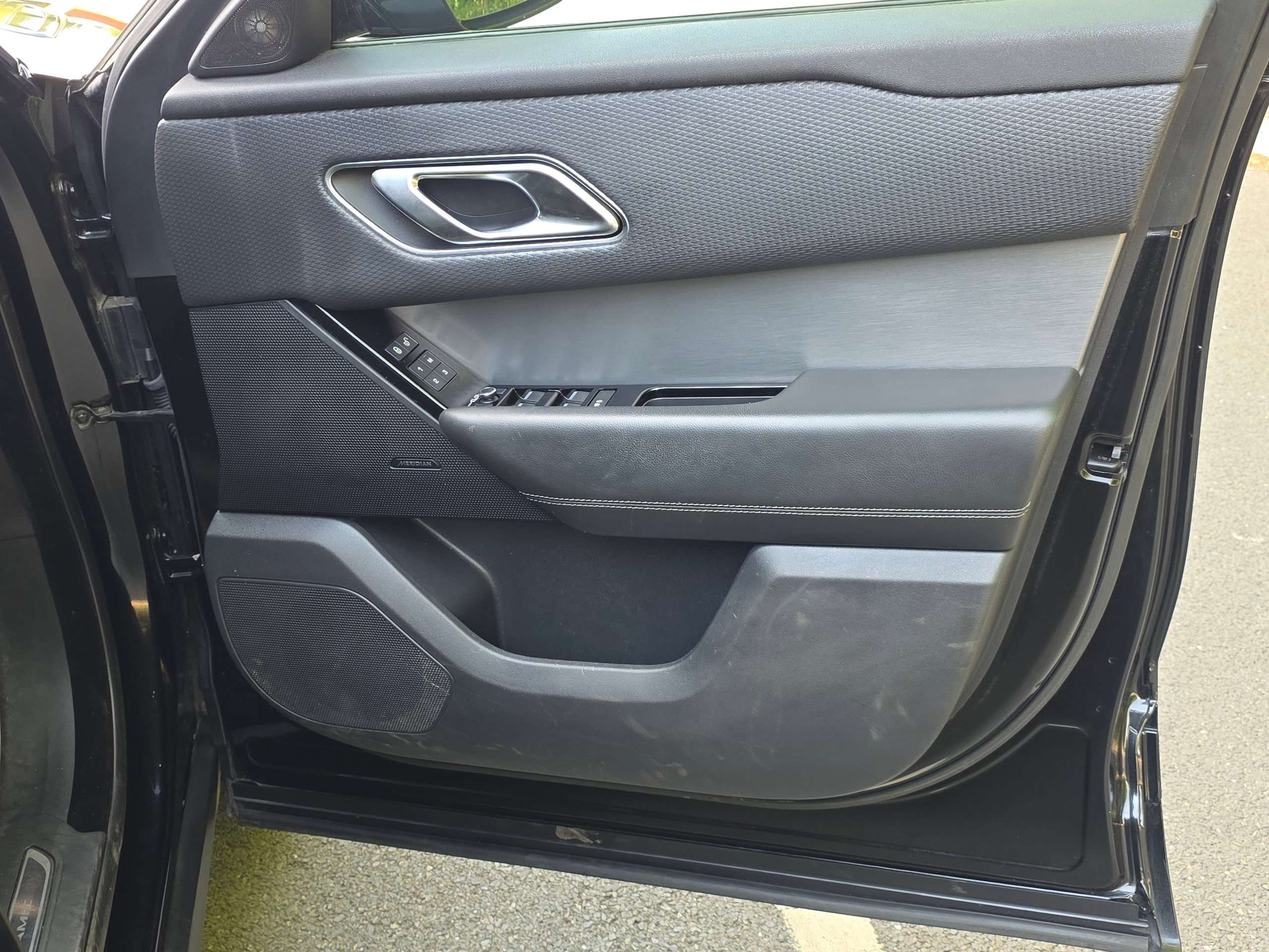 2018 LAND ROVER RANGE ROVER VELAR 2018 LAND ROVER RANGE ROVER VELAR