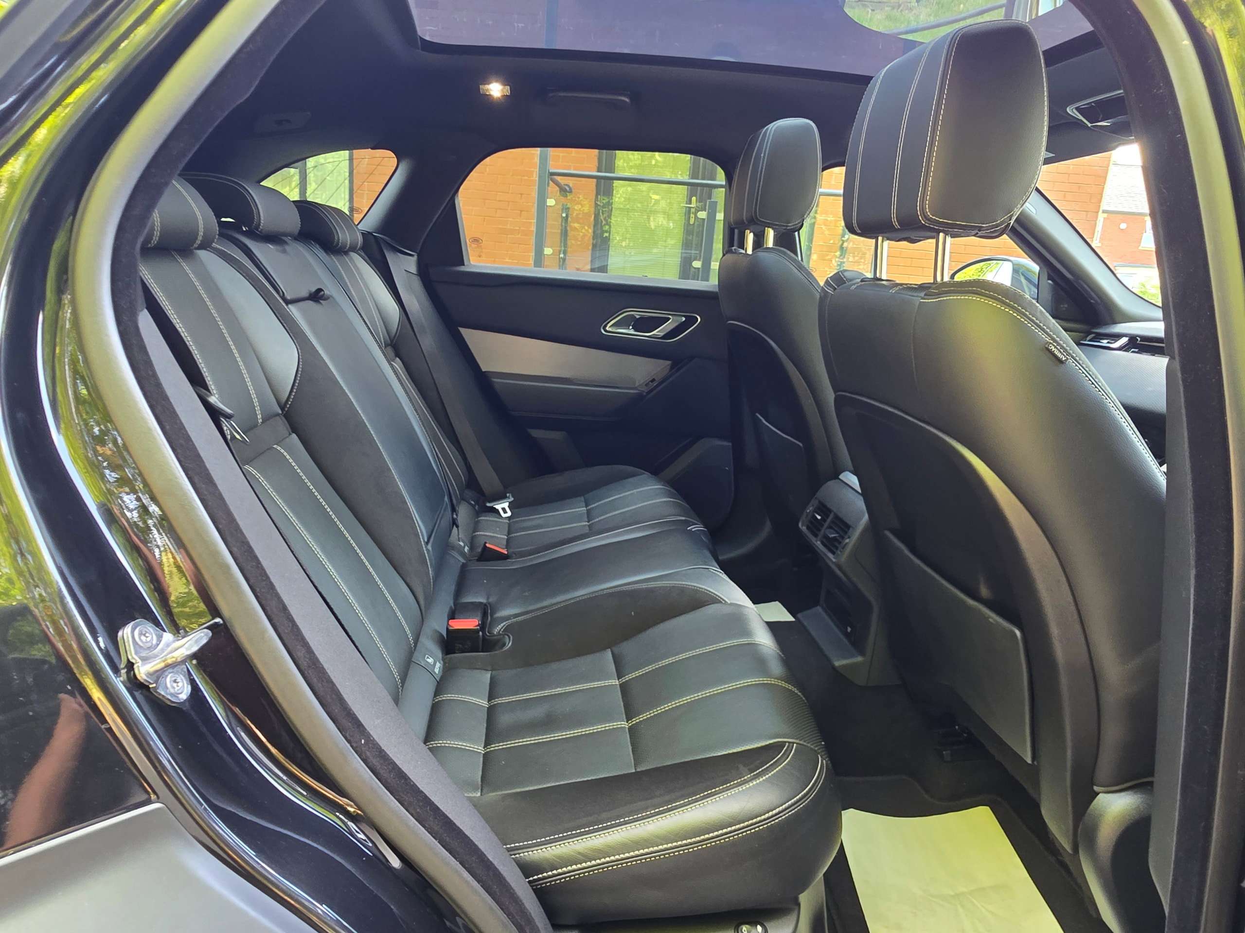2018 LAND ROVER RANGE ROVER VELAR 2018 LAND ROVER RANGE ROVER VELAR