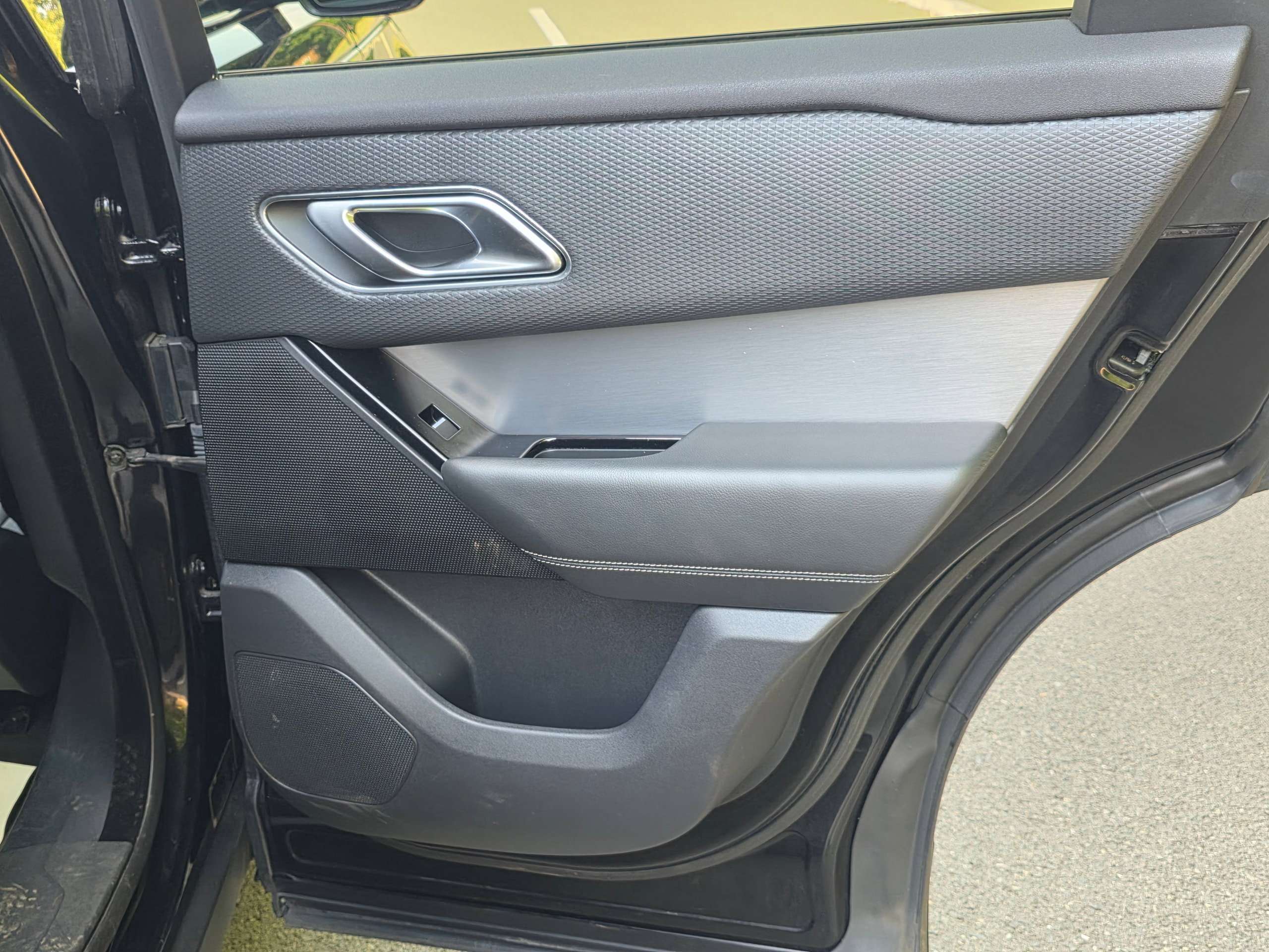 2018 LAND ROVER RANGE ROVER VELAR 2018 LAND ROVER RANGE ROVER VELAR