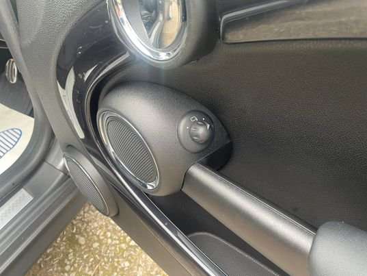 2011 MINI HATCH 2011 MINI HATCH