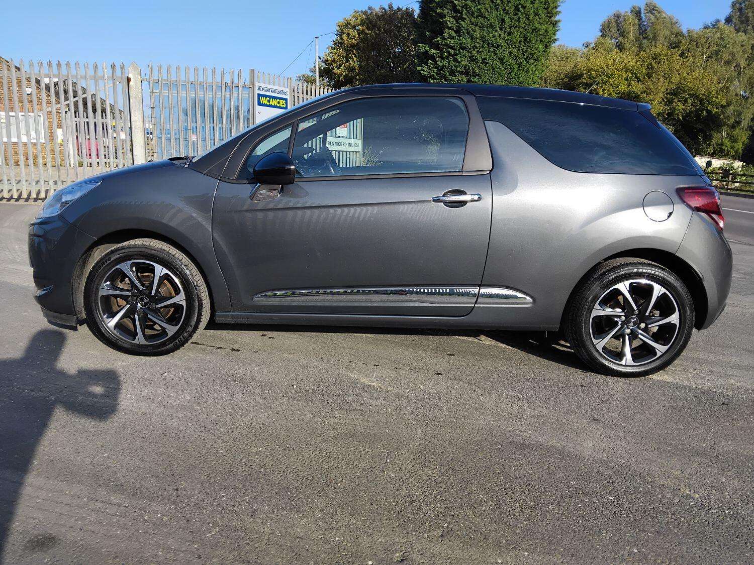 2016 DS AUTOMOBILES DS 3 2016 DS AUTOMOBILES DS 3