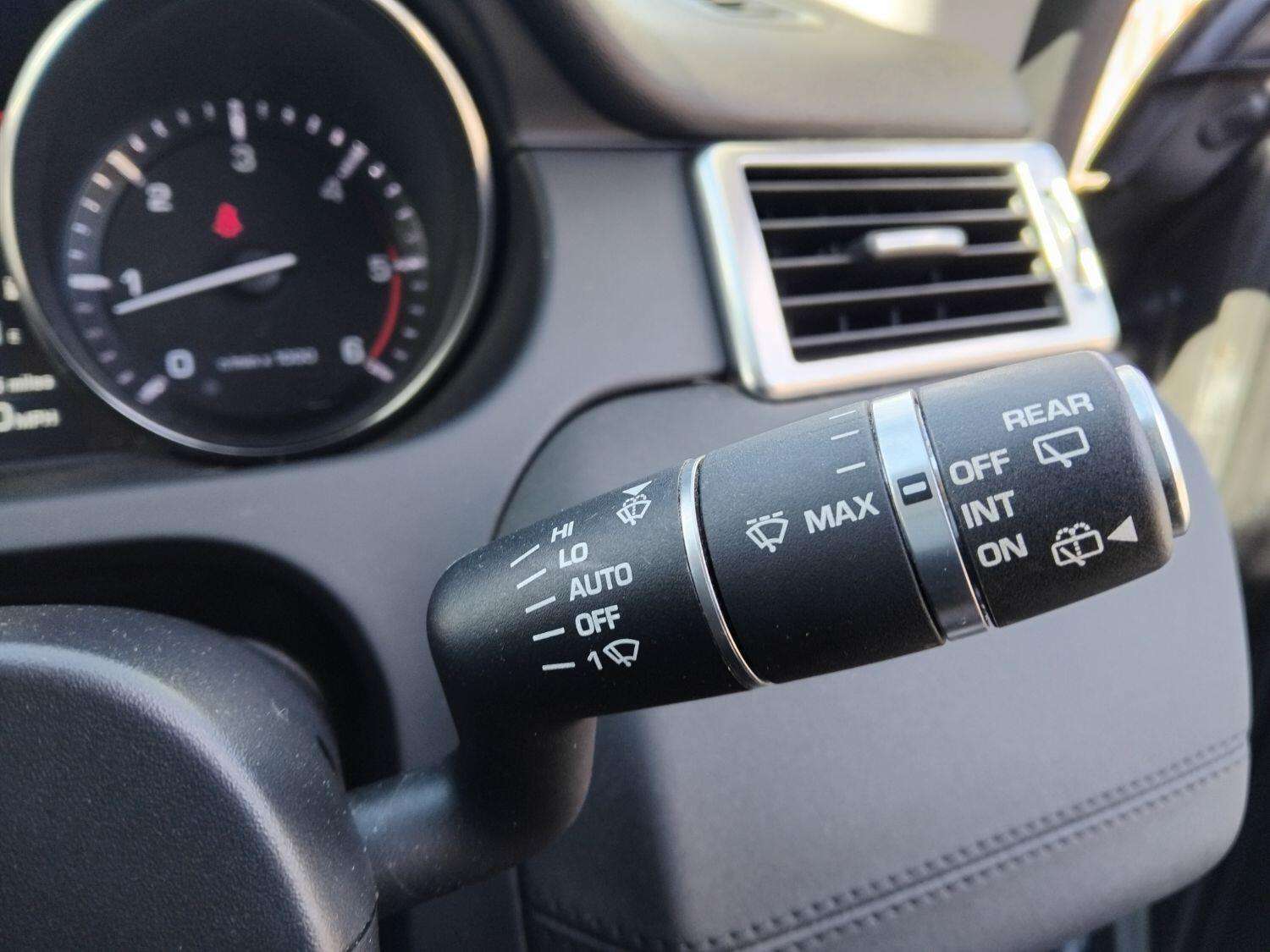 2015 LAND ROVER DISCOVERY SPORT 2015 LAND ROVER DISCOVERY SPORT