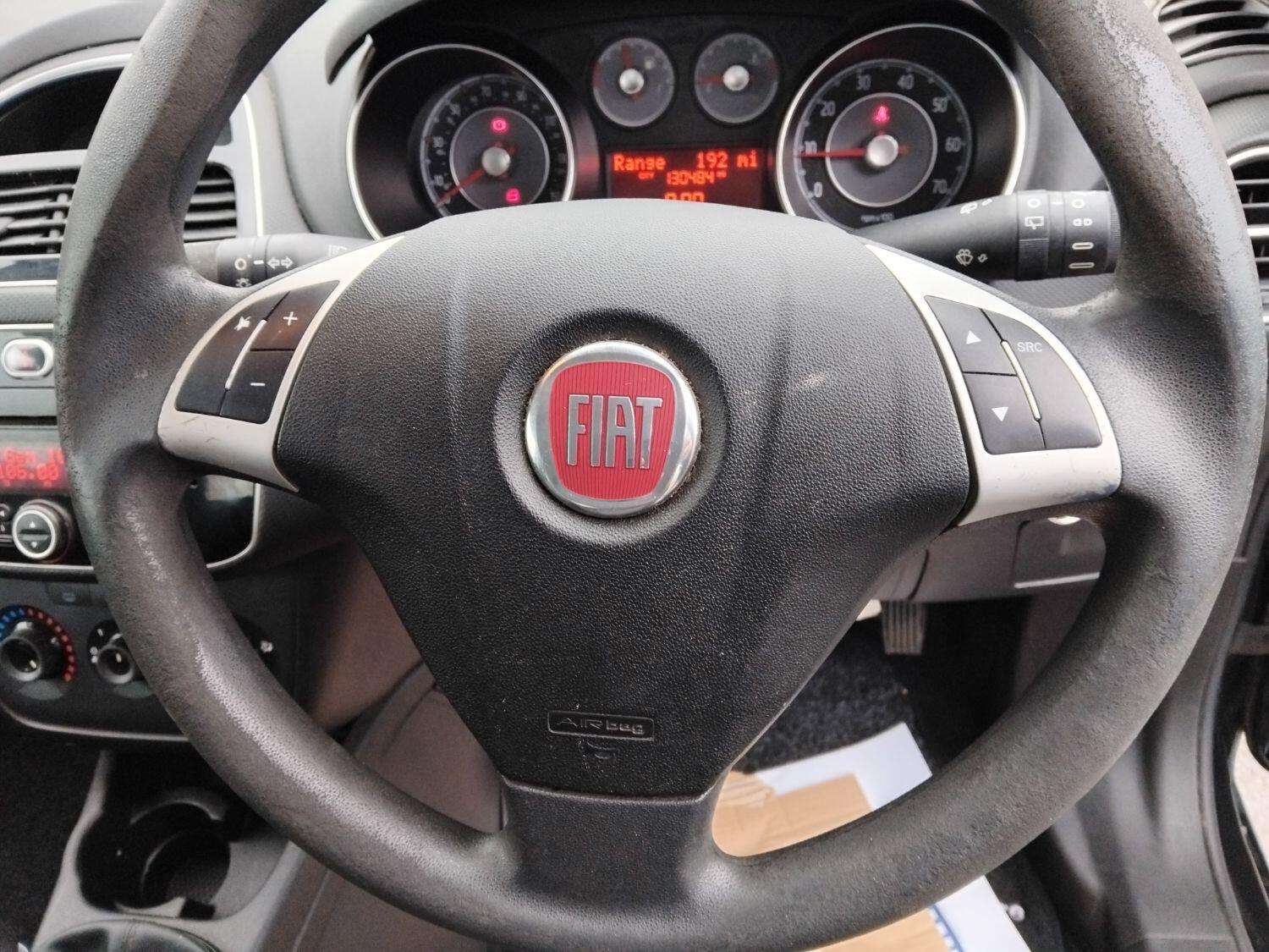 2014 FIAT PUNTO 2014 FIAT PUNTO