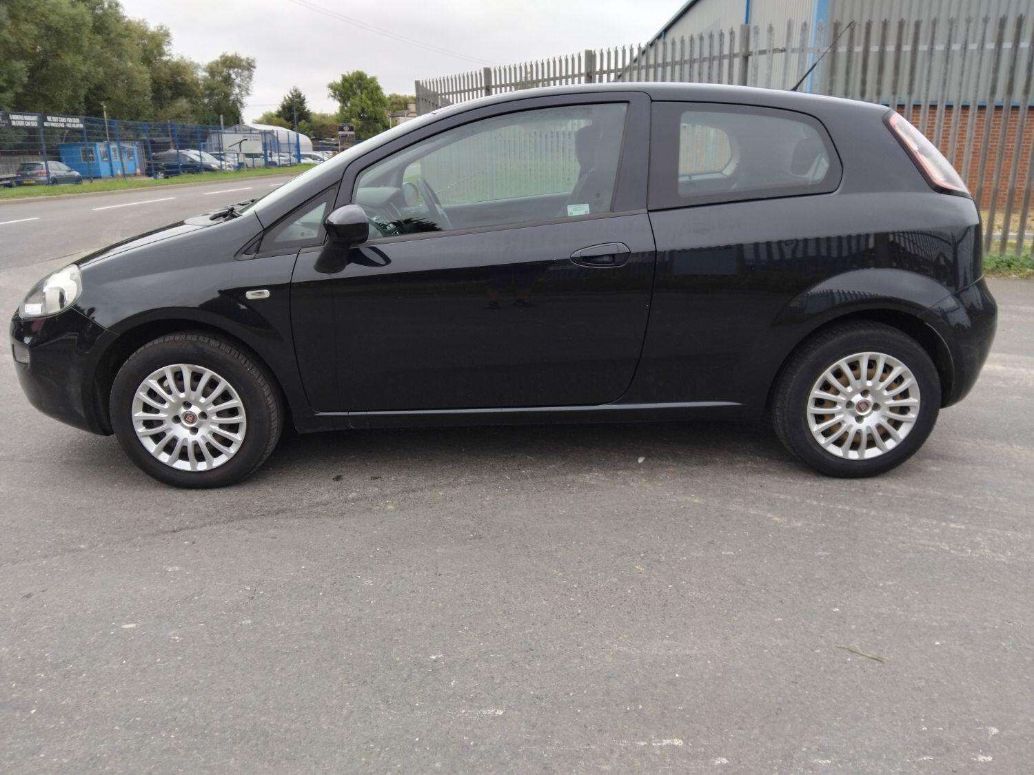 2014 FIAT PUNTO 2014 FIAT PUNTO