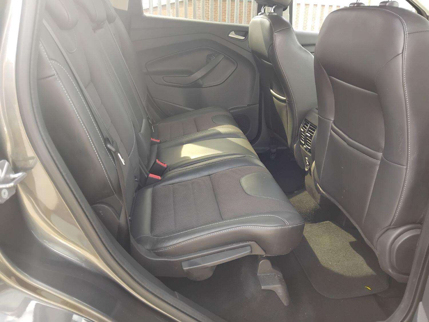 2015 FORD KUGA 2015 FORD KUGA