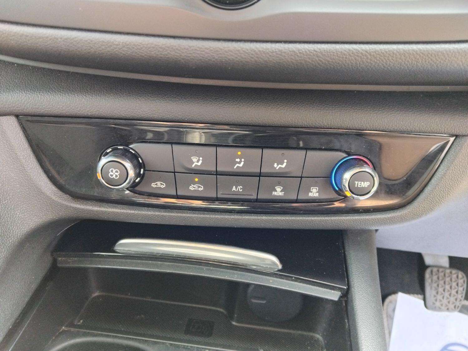 2017 VAUXHALL INSIGNIA 2017 VAUXHALL INSIGNIA