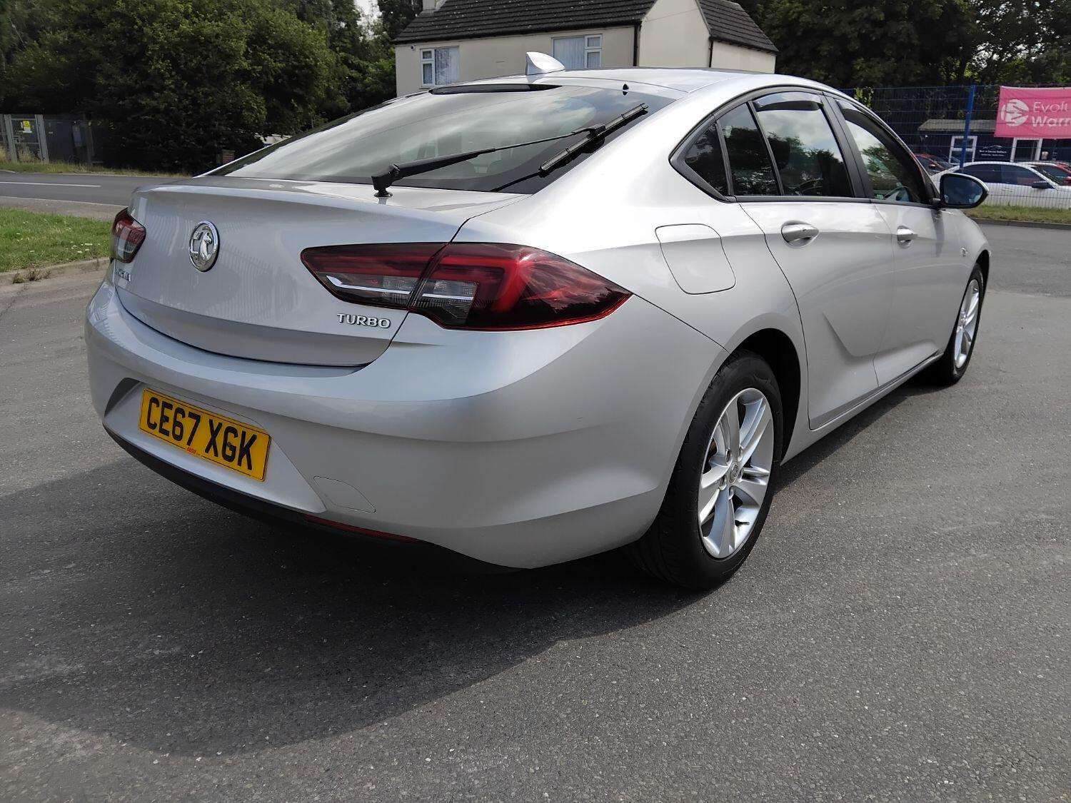 2017 VAUXHALL INSIGNIA 2017 VAUXHALL INSIGNIA
