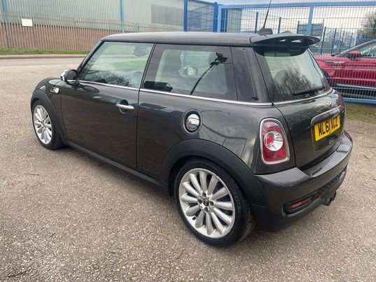 2011 MINI HATCH 2011 MINI HATCH