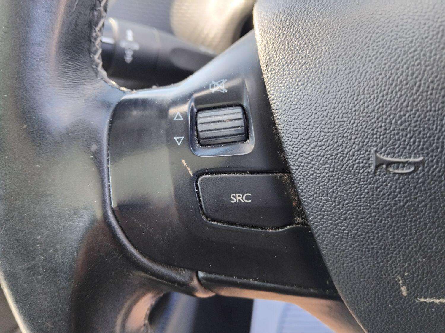 2019 PEUGEOT 2008 2019 PEUGEOT 2008