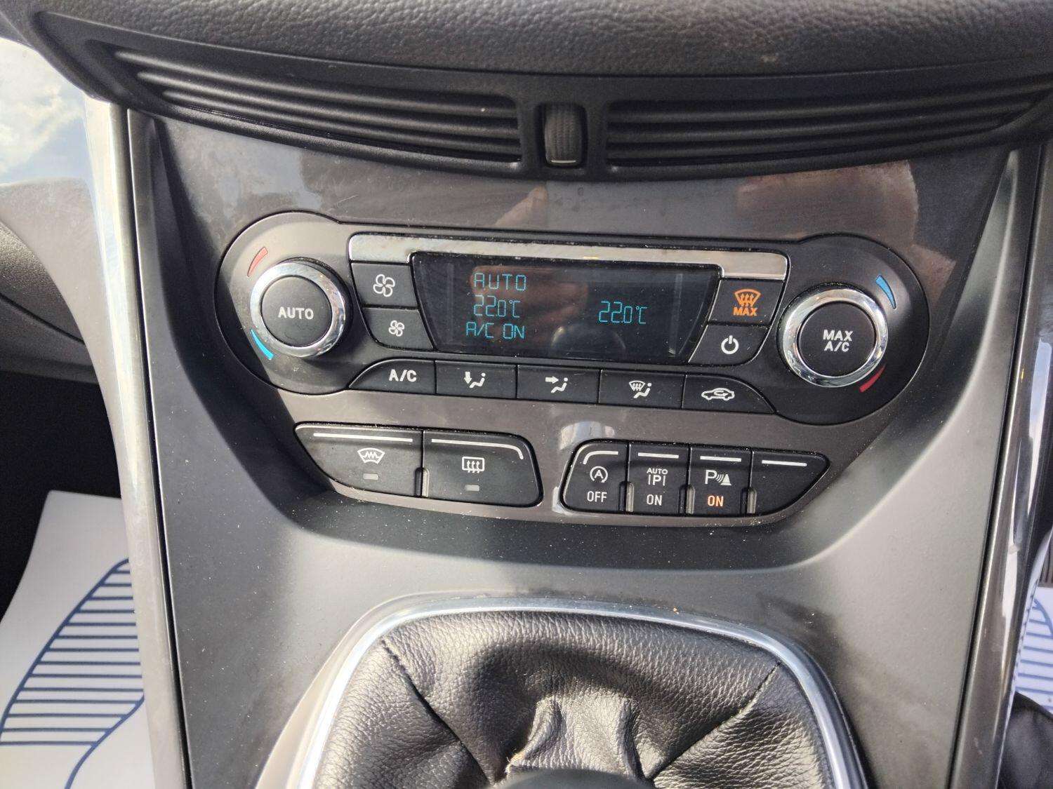 2015 FORD KUGA 2015 FORD KUGA