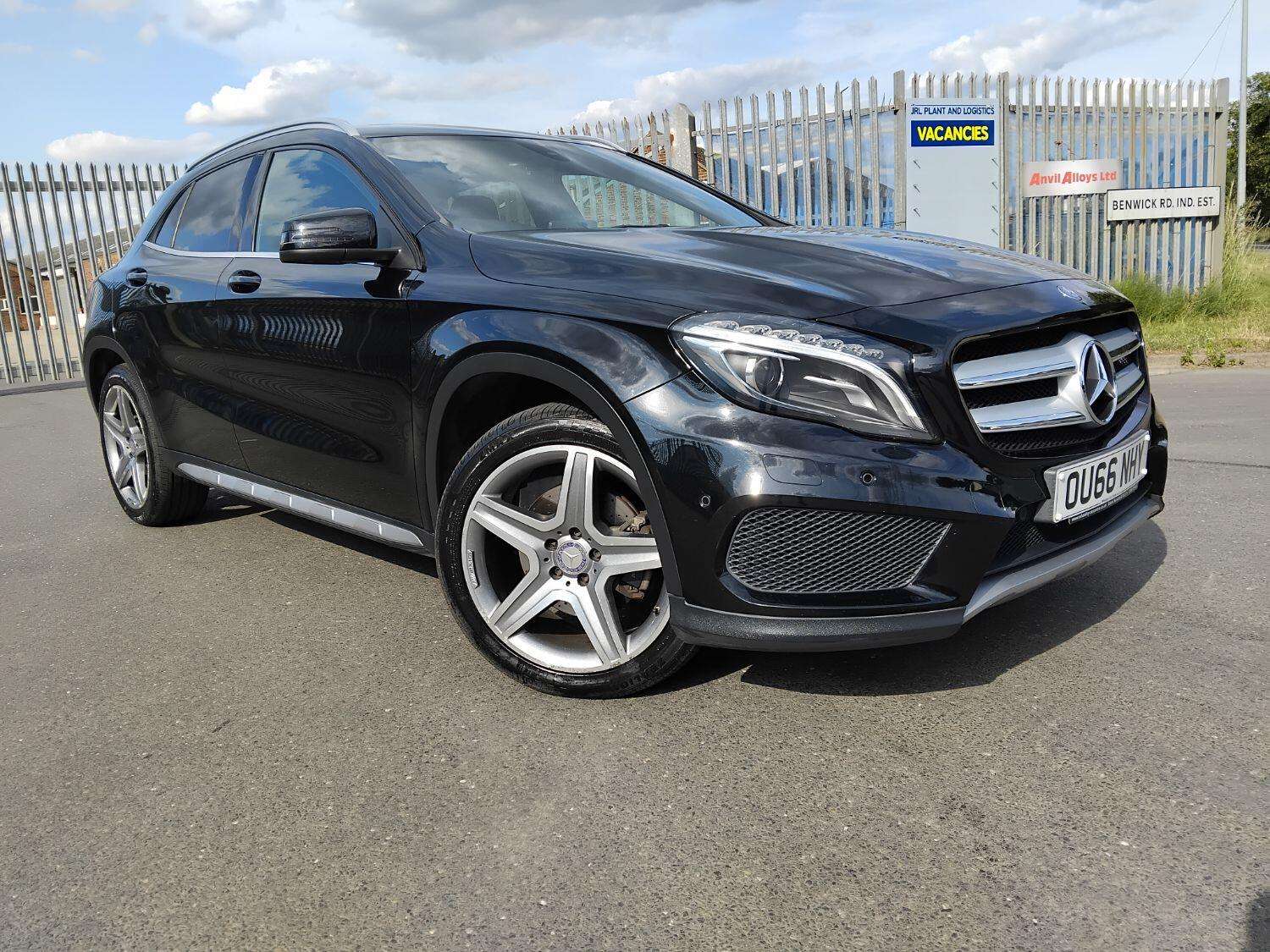 2016 MERCEDES-BENZ GLA CLASS 2016 MERCEDES-BENZ GLA CLASS