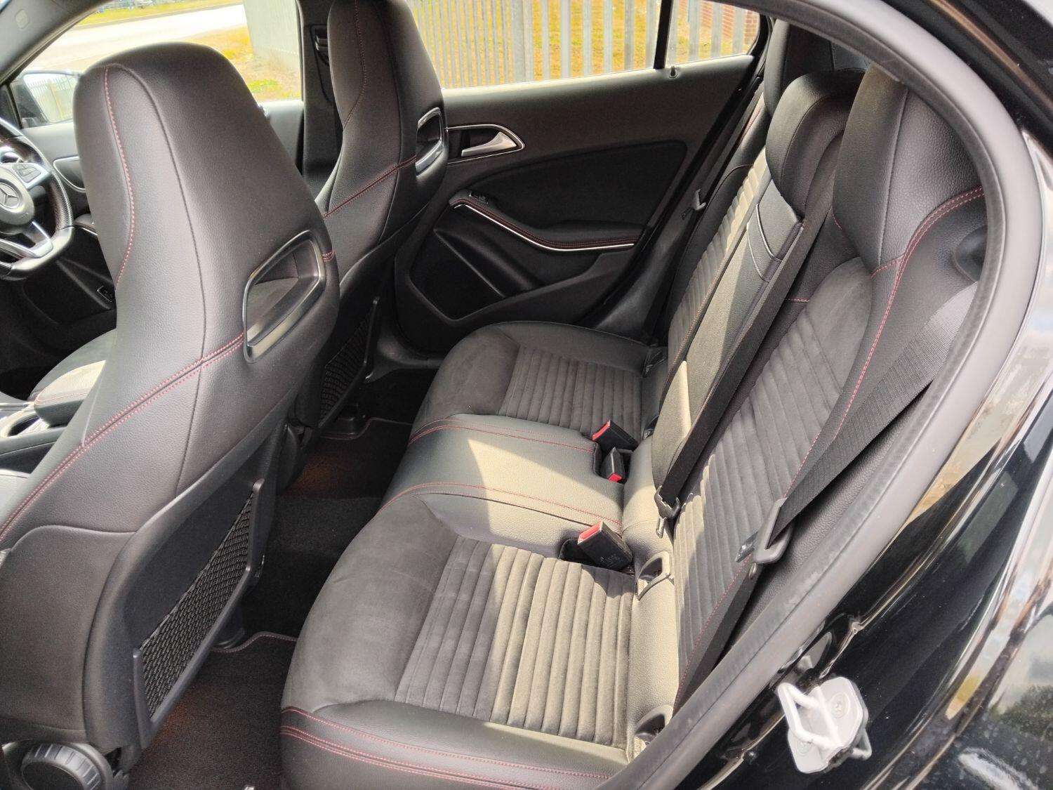 2016 MERCEDES-BENZ GLA CLASS 2016 MERCEDES-BENZ GLA CLASS