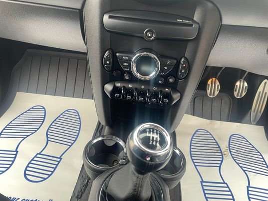 2011 MINI HATCH 2011 MINI HATCH