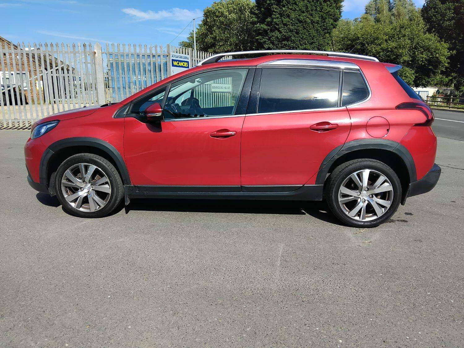 2019 PEUGEOT 2008 2019 PEUGEOT 2008