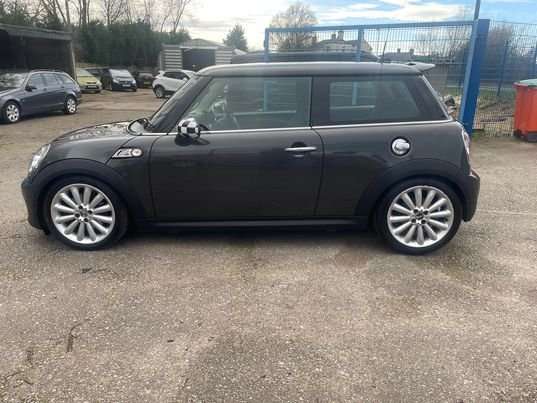 2011 MINI HATCH 2011 MINI HATCH