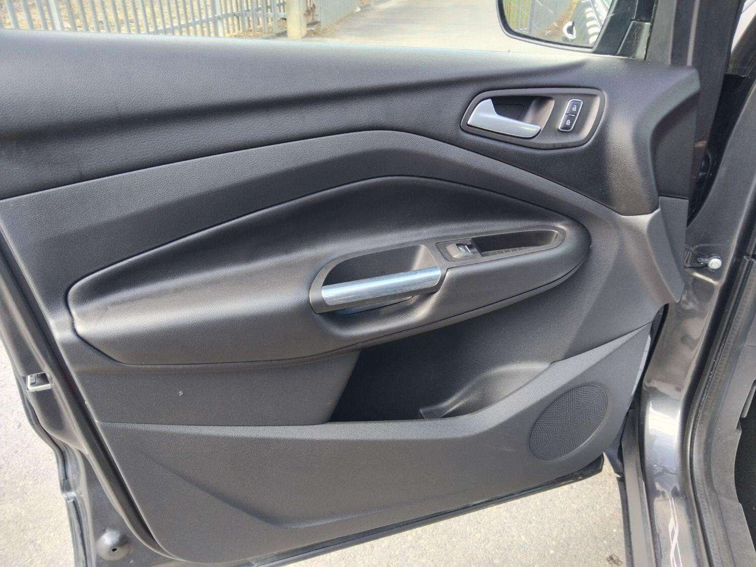 2015 FORD KUGA 2015 FORD KUGA