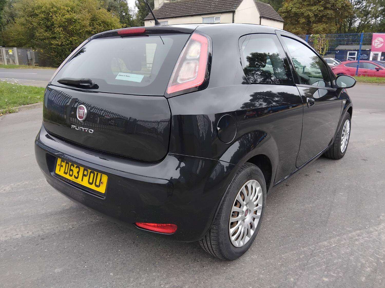 2014 FIAT PUNTO 2014 FIAT PUNTO
