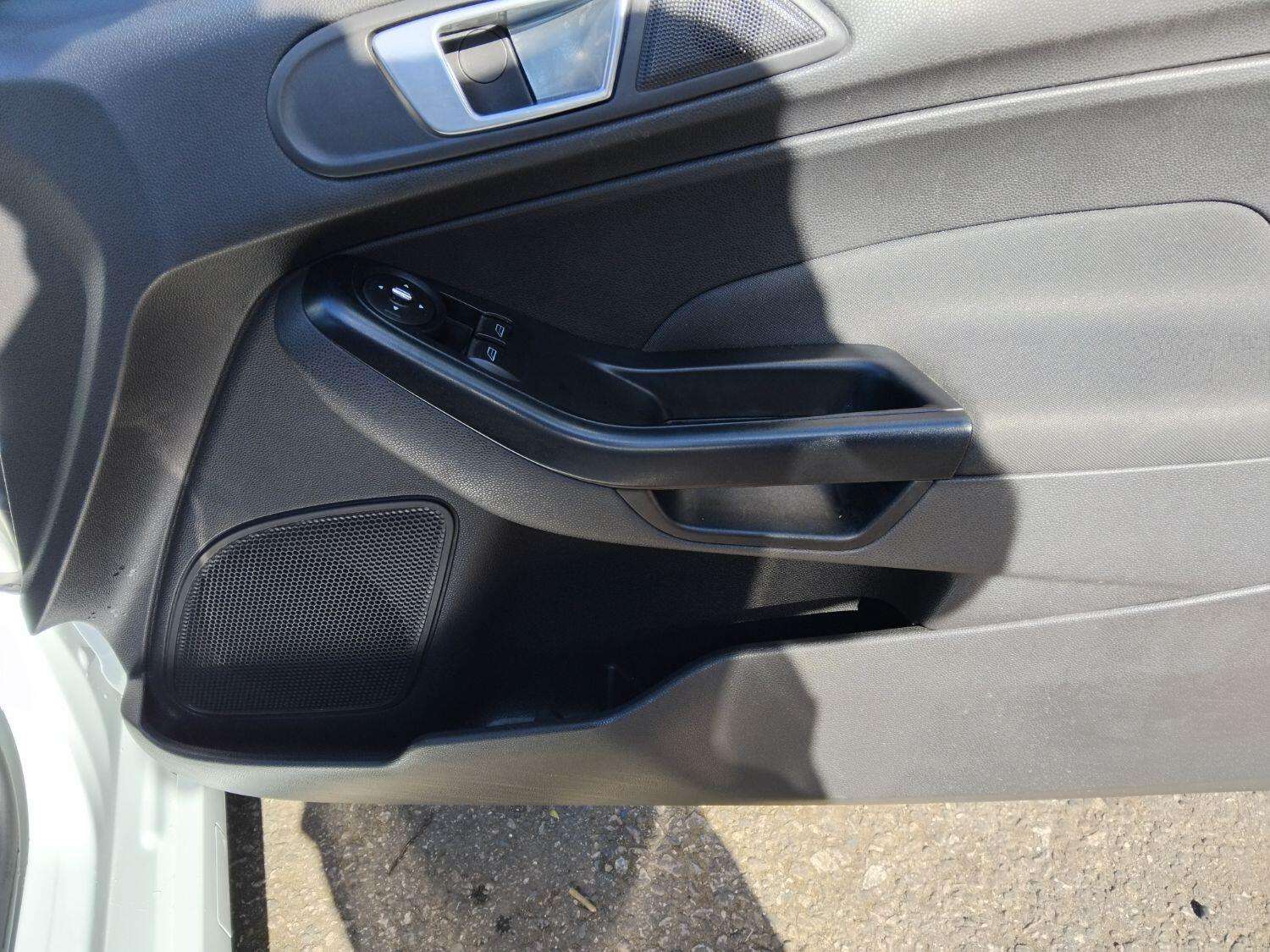 2013 FORD FIESTA 2013 FORD FIESTA