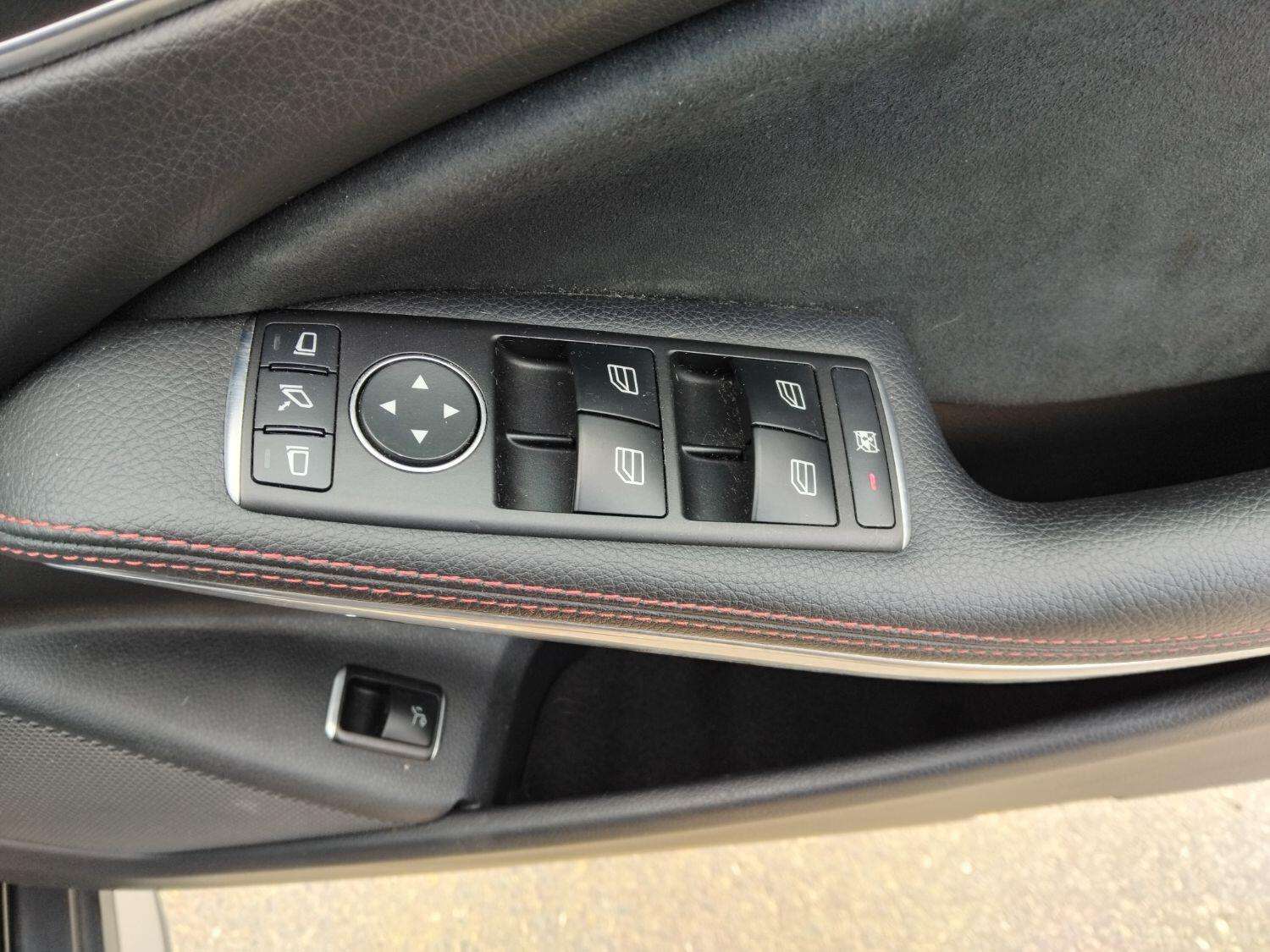 2016 MERCEDES-BENZ GLA CLASS 2016 MERCEDES-BENZ GLA CLASS