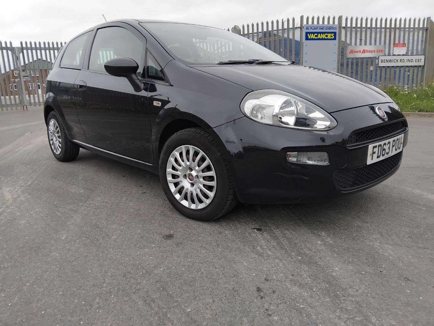 2014 FIAT PUNTO 2014 FIAT PUNTO