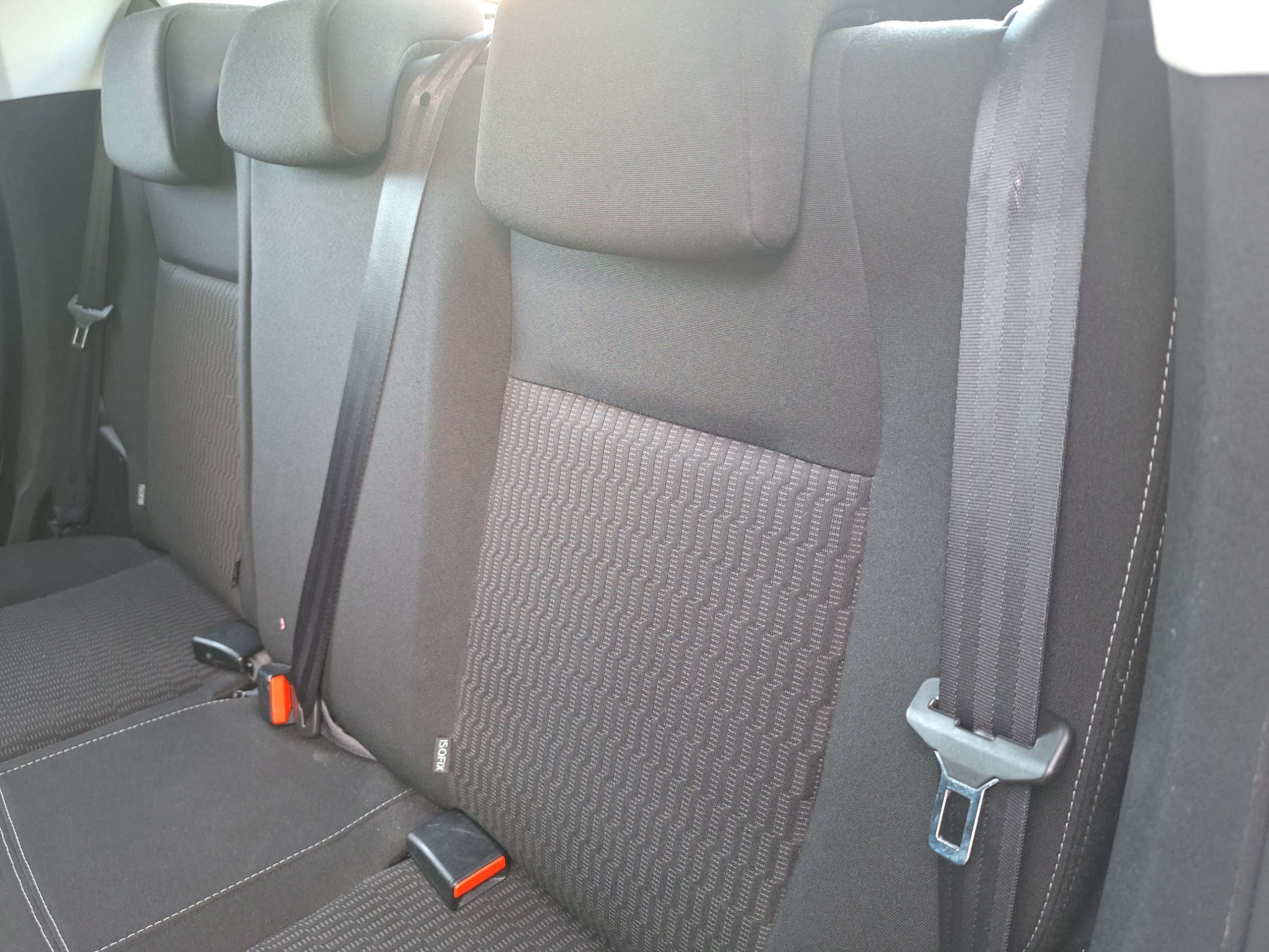 2015 PEUGEOT 208 2015 PEUGEOT 208