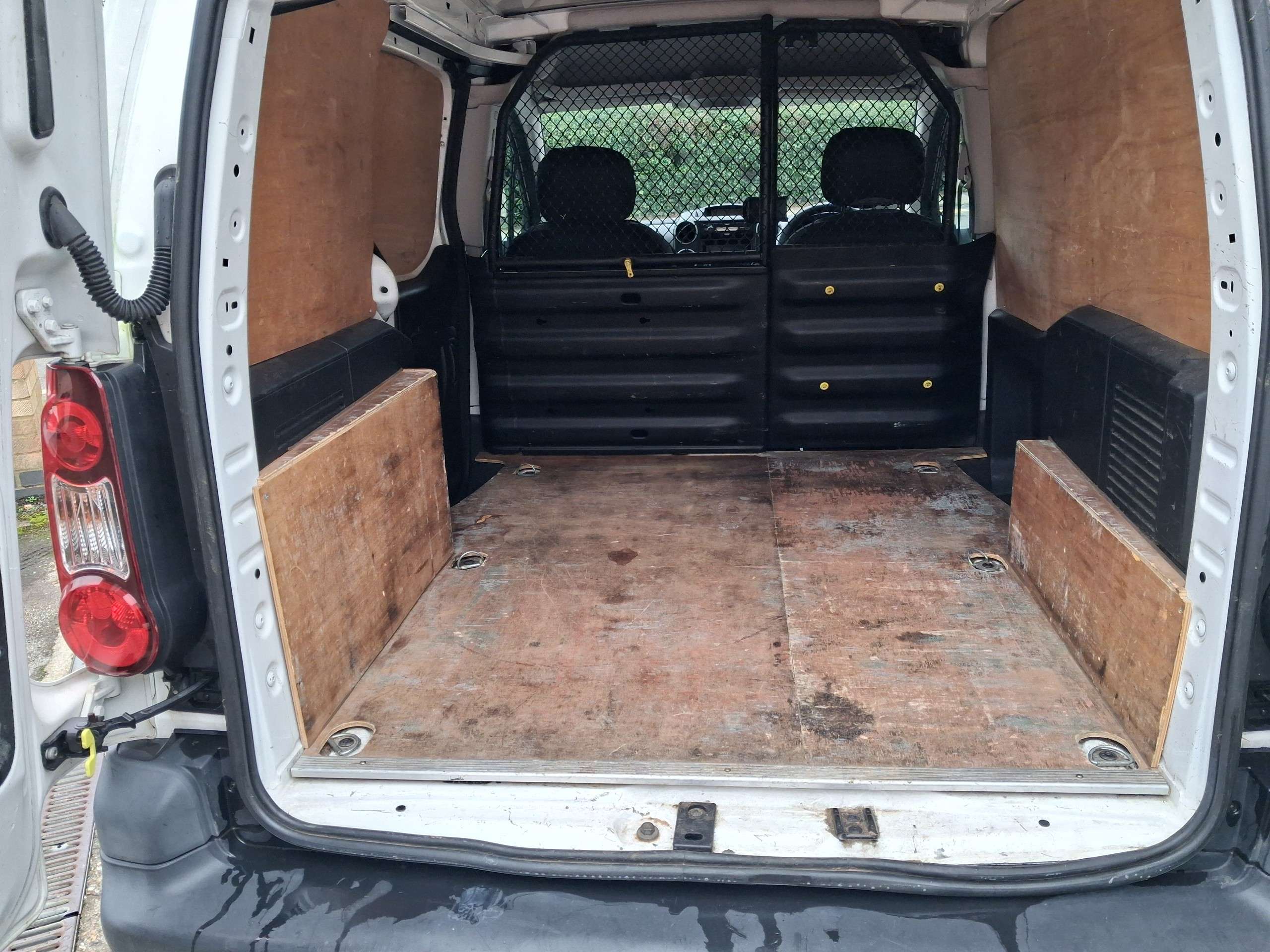 2015 PEUGEOT PARTNER 2015 PEUGEOT PARTNER