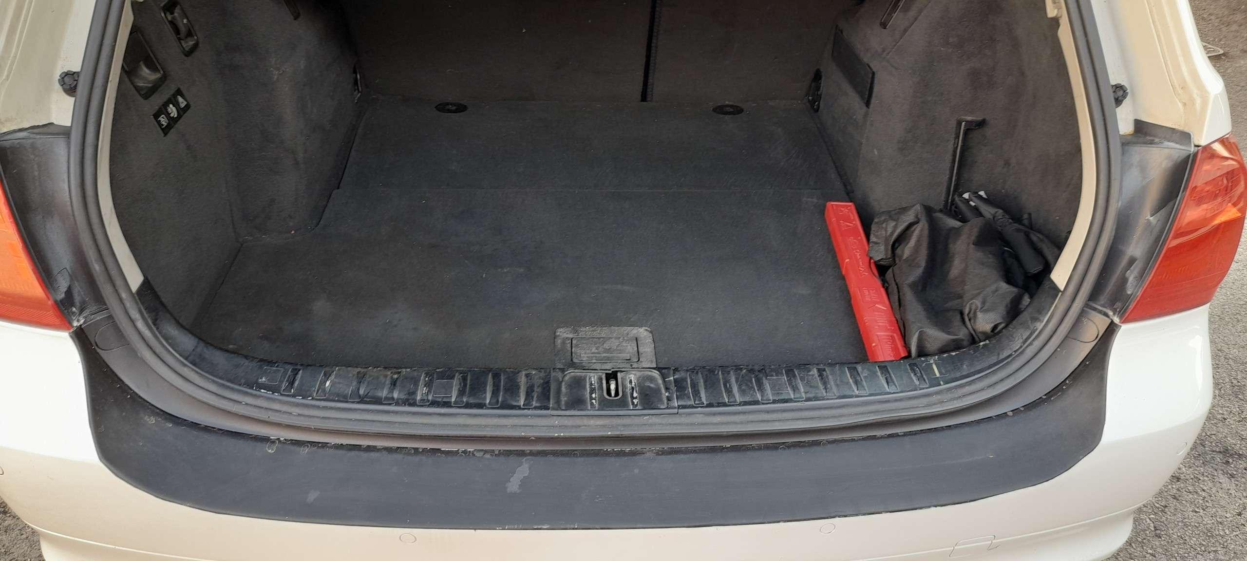 2010 BMW 3 SERIES 2010 BMW 3 SERIES