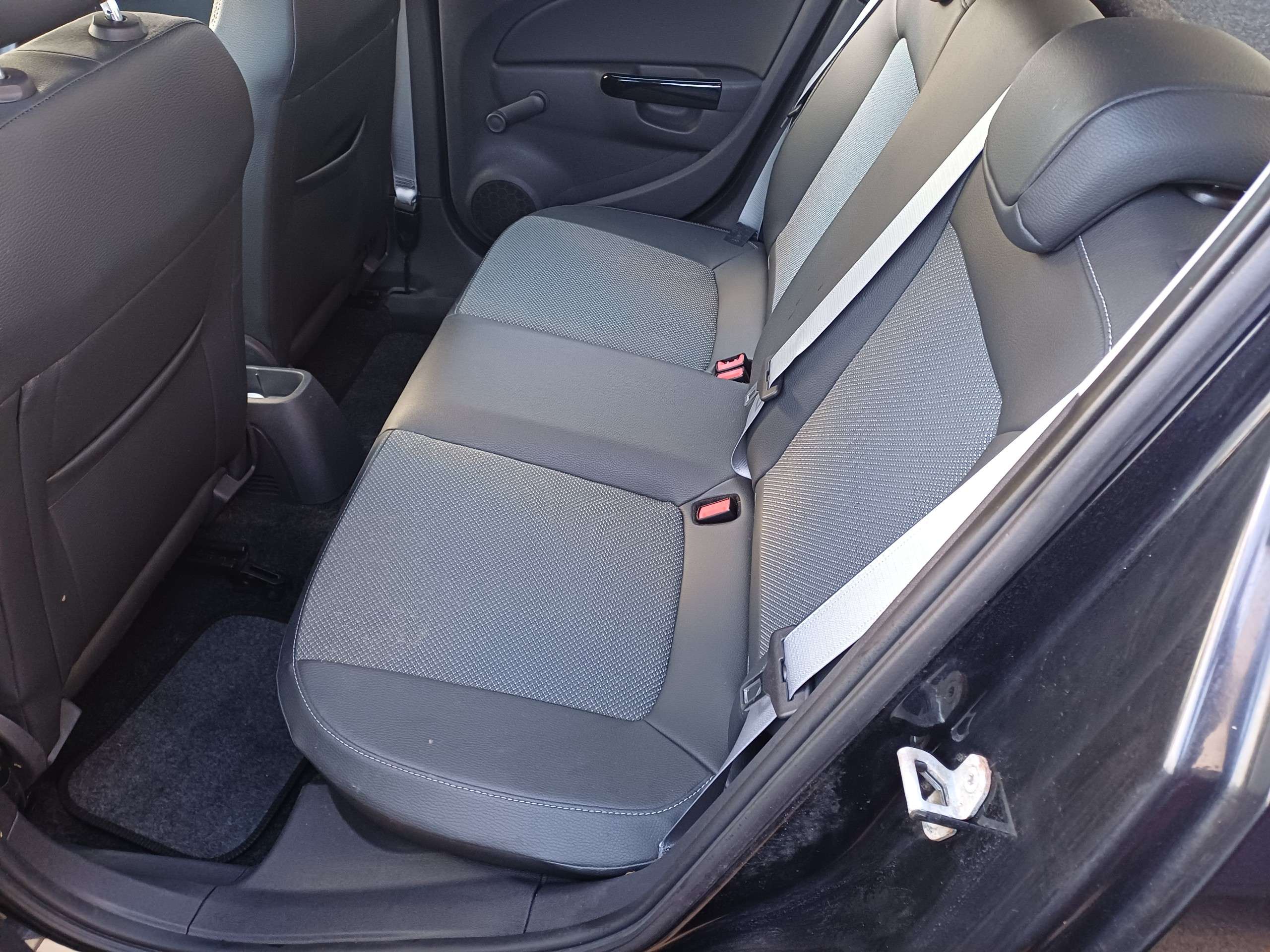 2010 VAUXHALL CORSA 2010 VAUXHALL CORSA